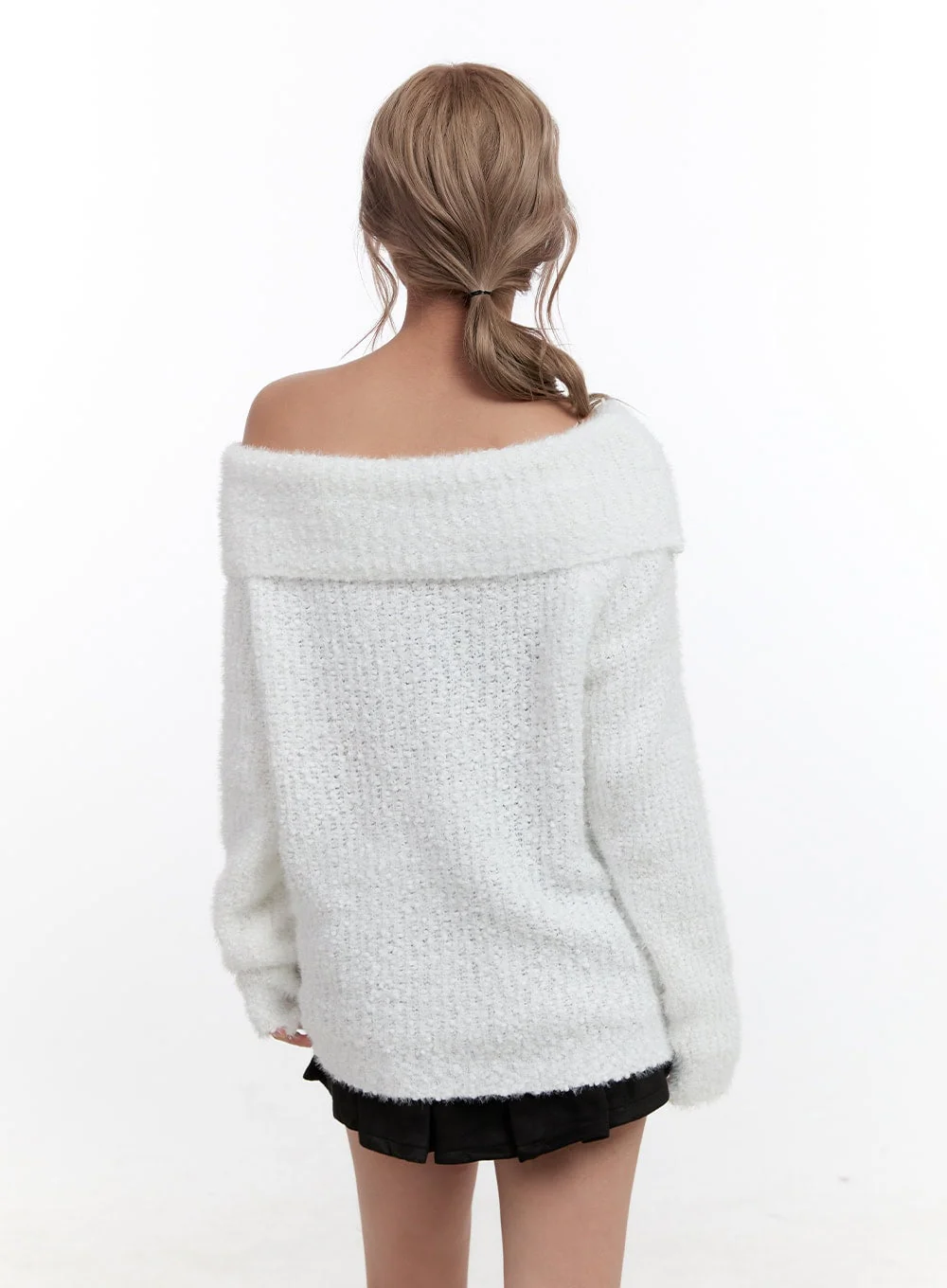 Acrylic Dream Solid Sweater CN425 - Image 8