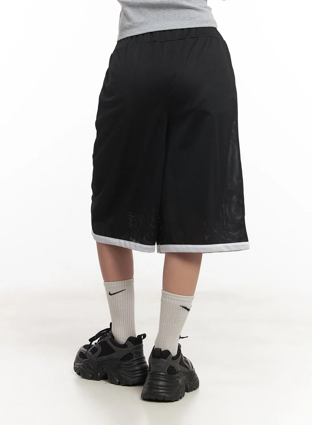 Active Graphic Sweatshorts CA525 - Image 6