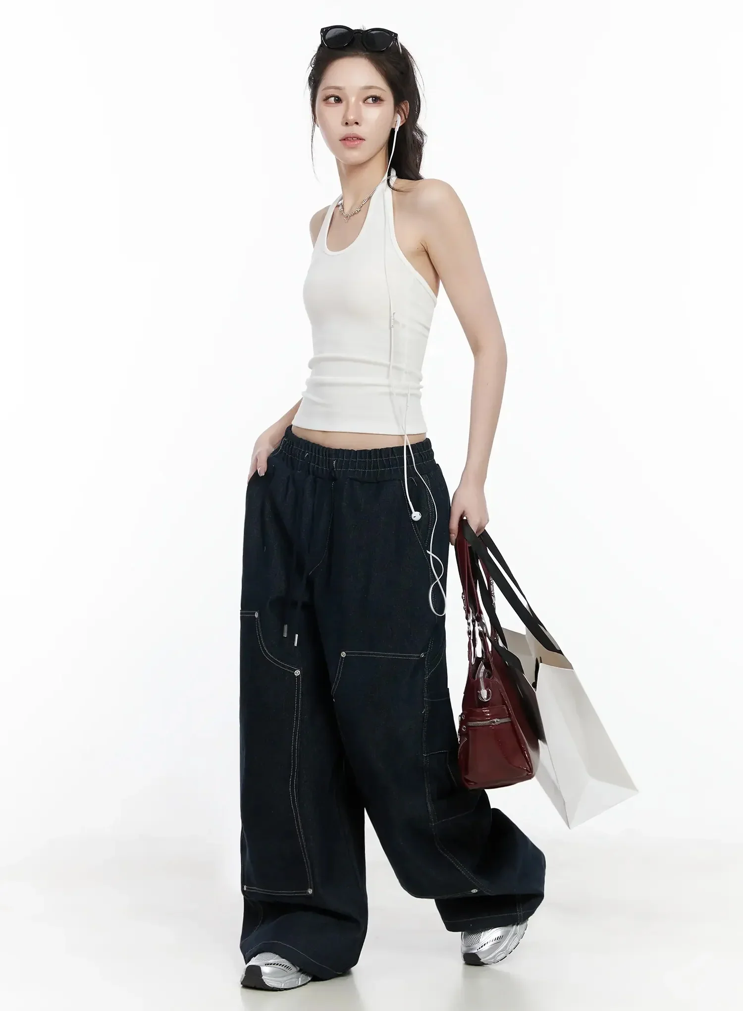 Ashlyn Carpenter Wide-Leg Jeans IJ528 - Image 3