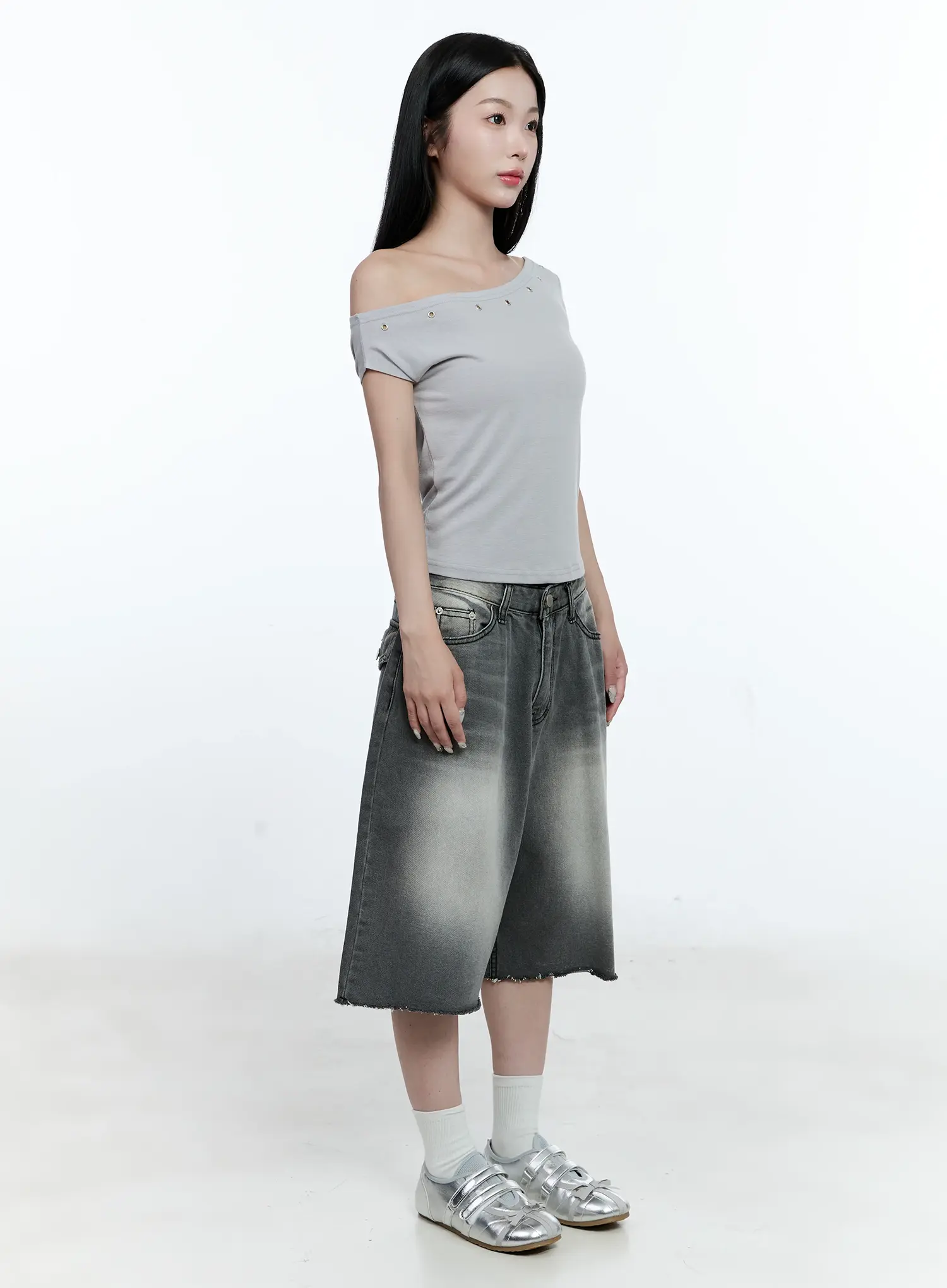 Asymmetric Studded Top CG511 - Image 8