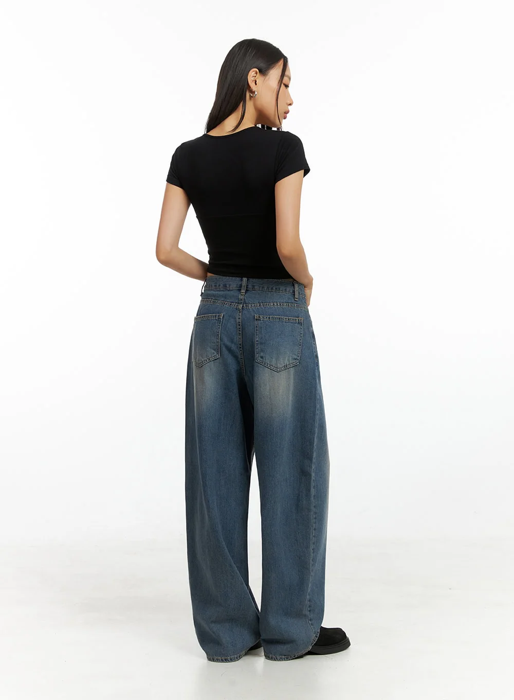 Asymmetrical Buttoned Square Neck Crop Top IG405 - Image 7