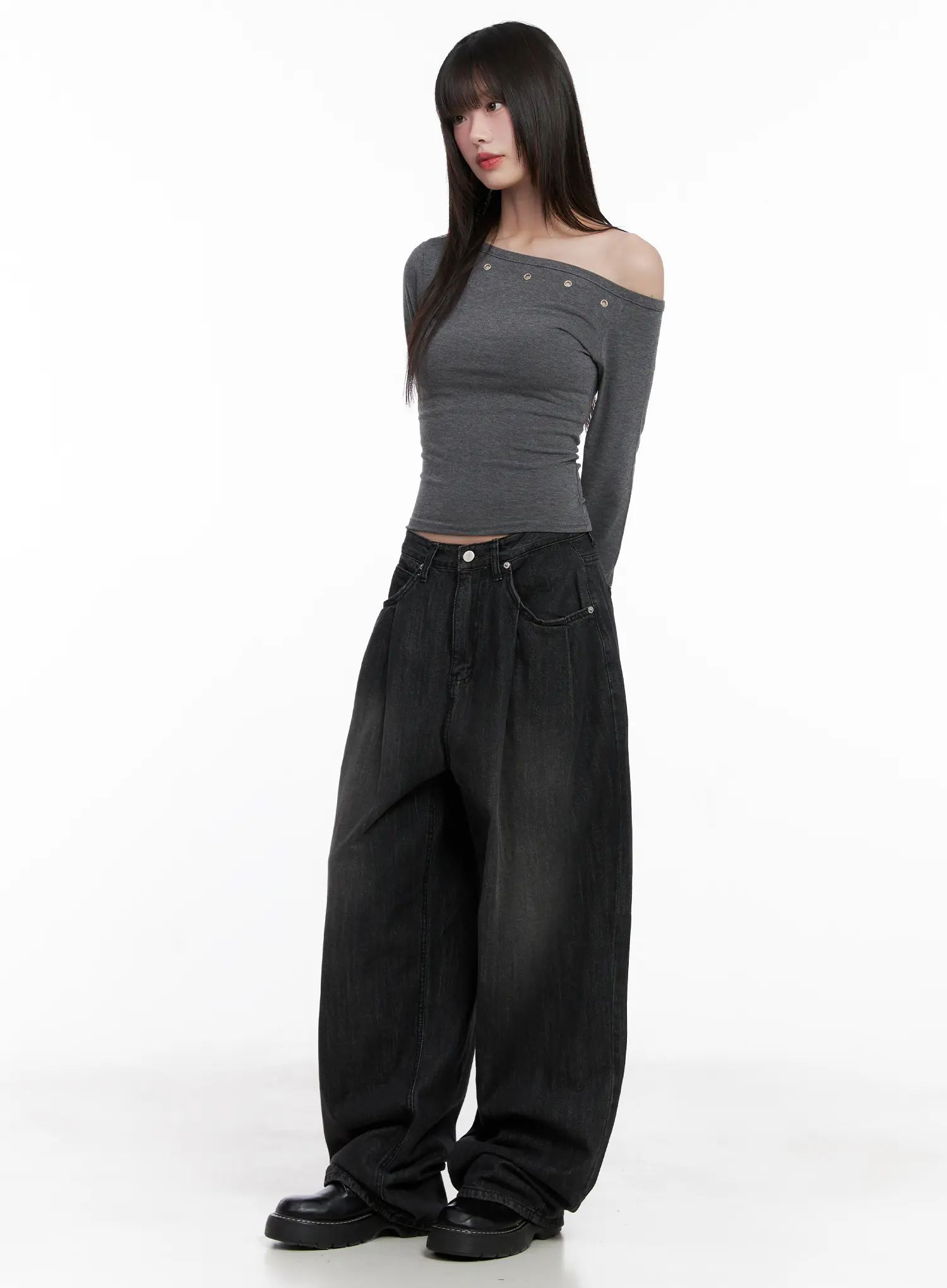 Asymmetrical Eyelet Long Sleeve Top CG519 - Image 2