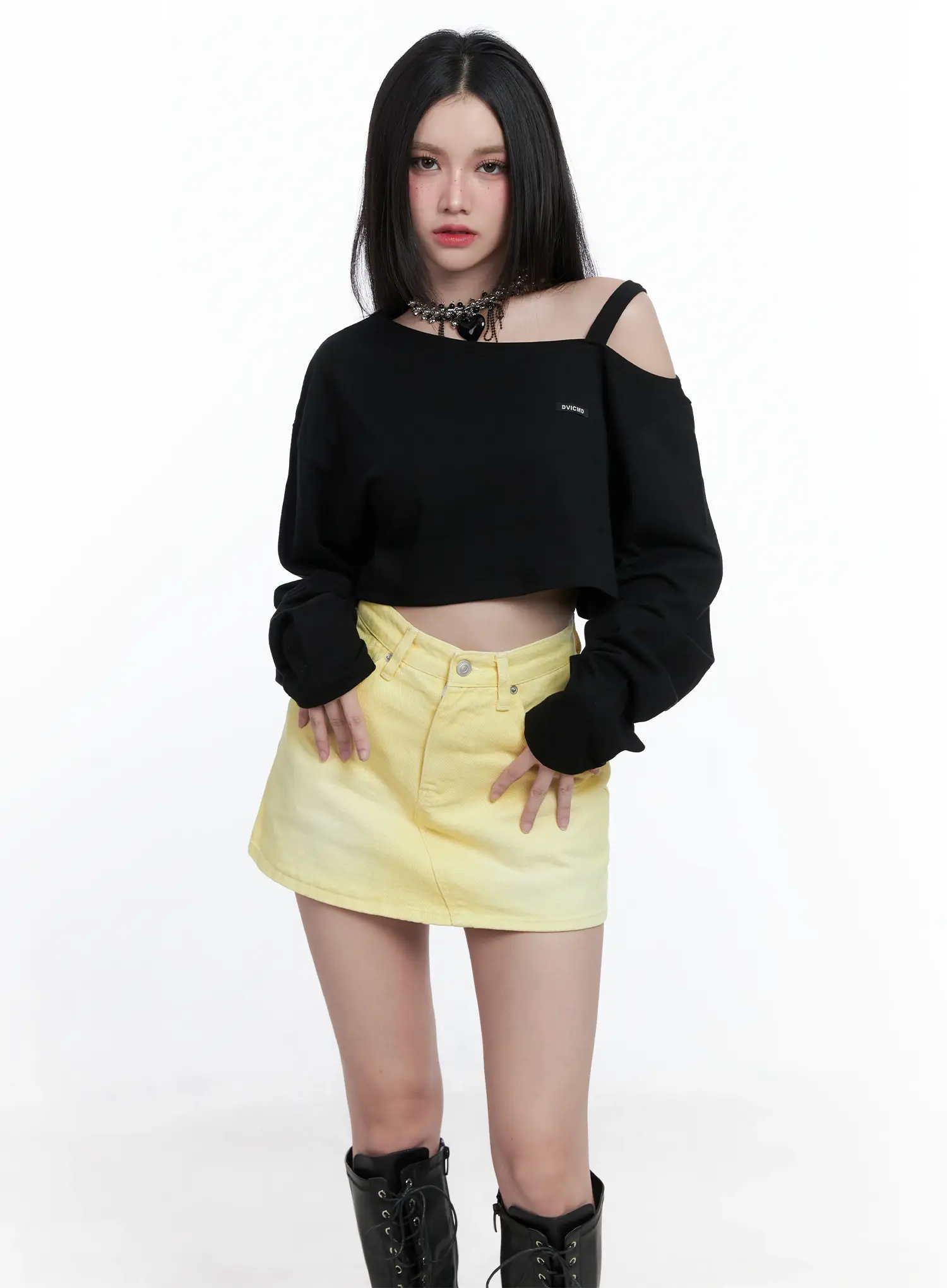 Asymmetrical Off-Shoulder Crop Top CS525 - Image 2