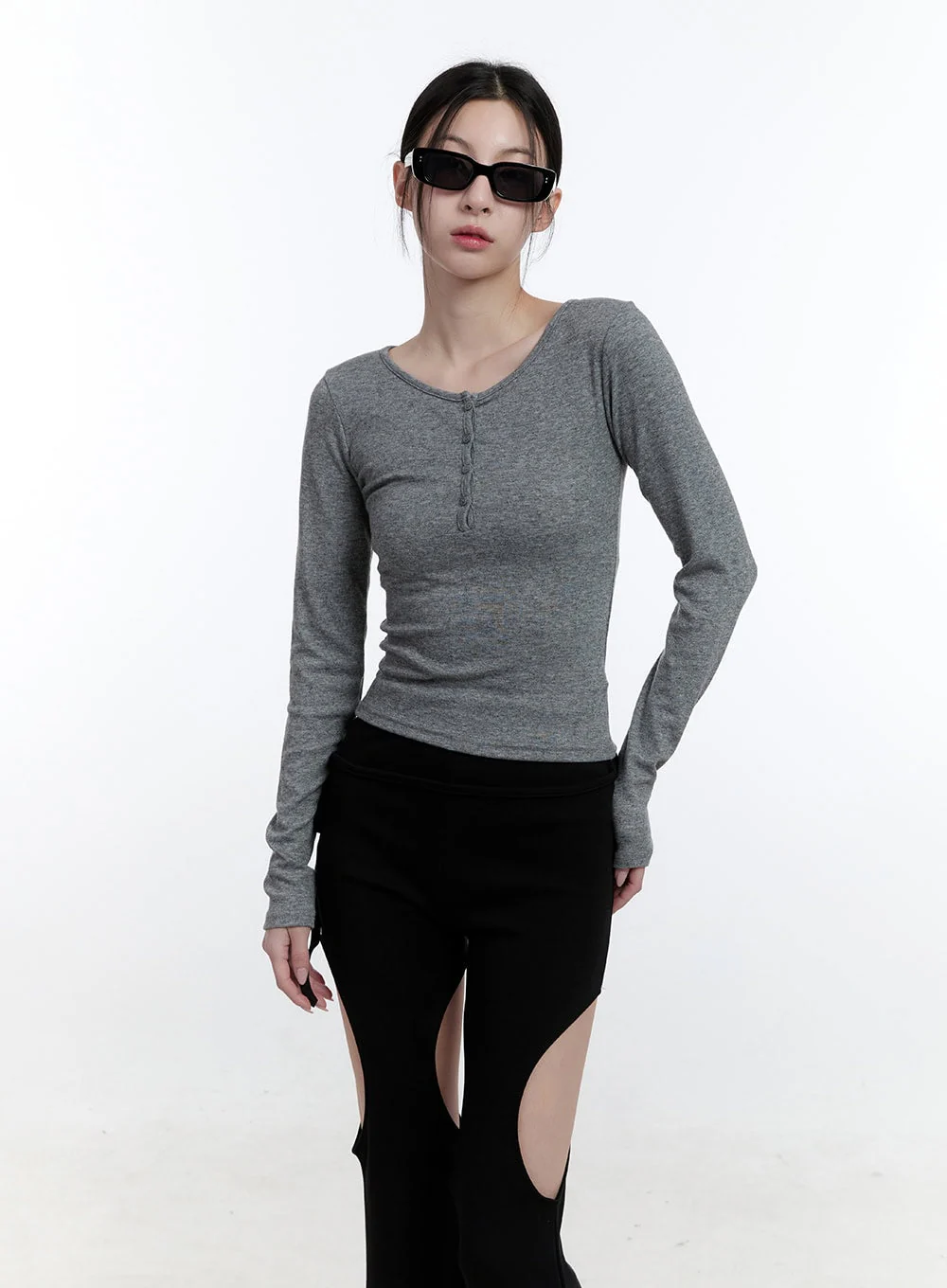 Back Cut-Out Slim-Fit Long Sleeve Top CJ521 - Image 3