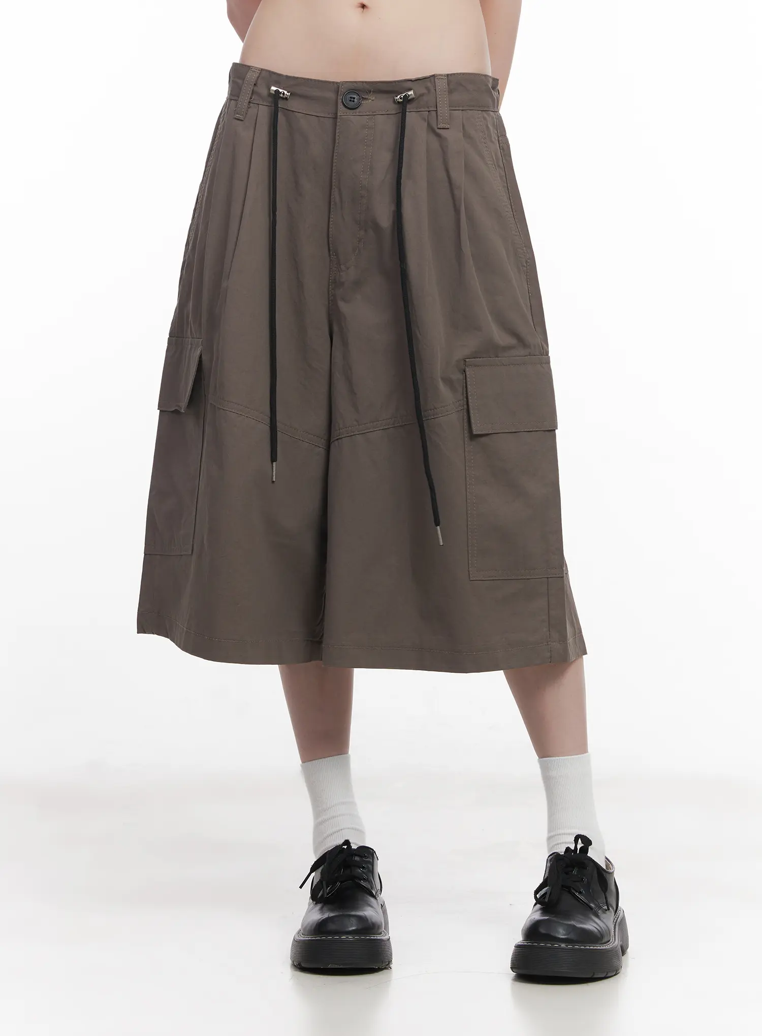 Baggy Pocketed Cargo Shorts CU518 - Image 2