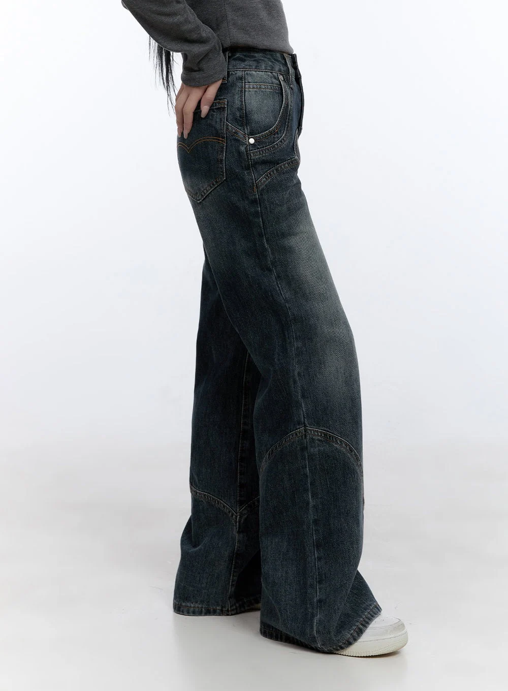 Barbara Washed Wide Leg Jeans CD420 - Image 3