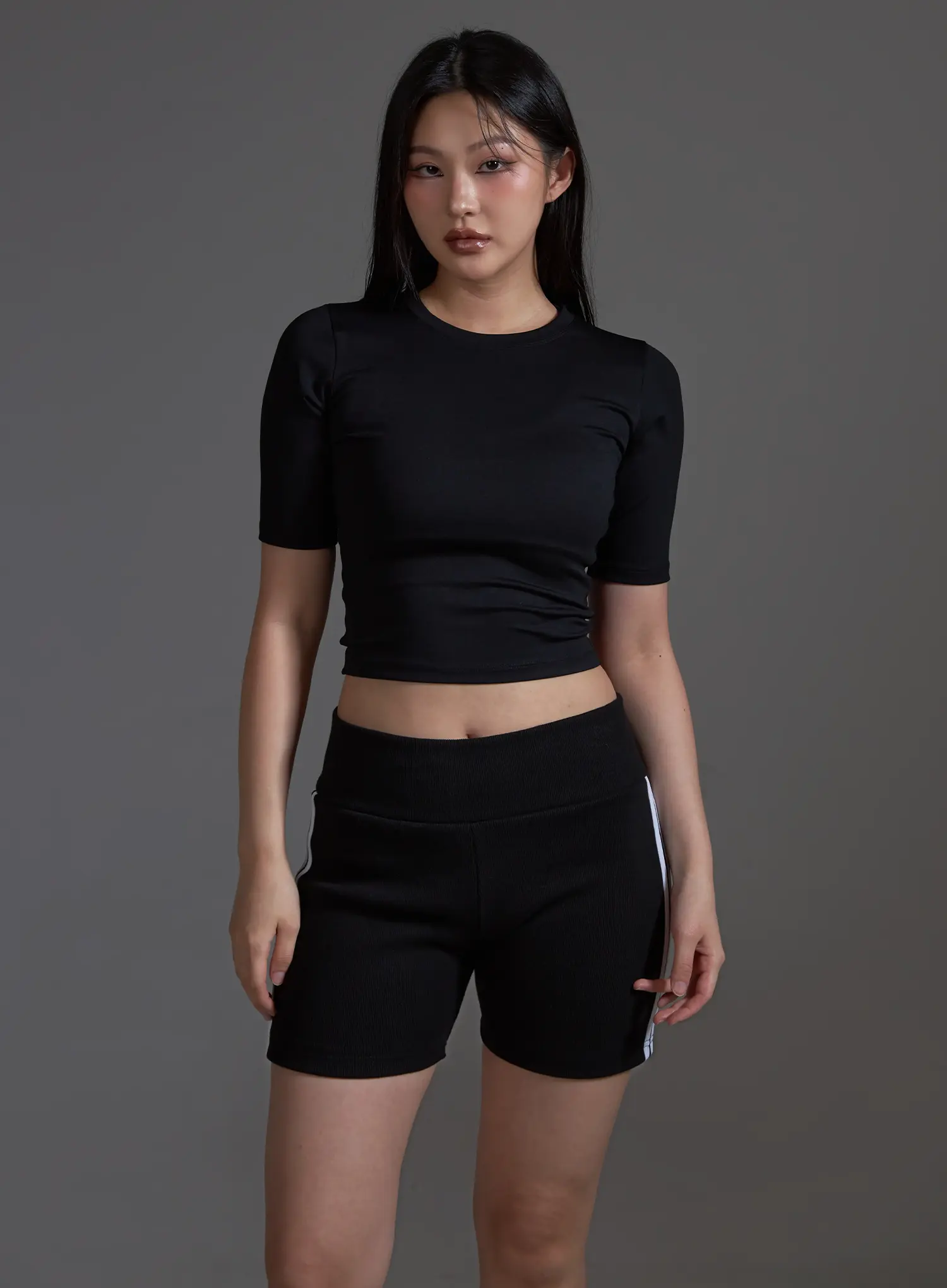 Basic Fitted Crop T-Shirt (Black) IO517 - Image 2