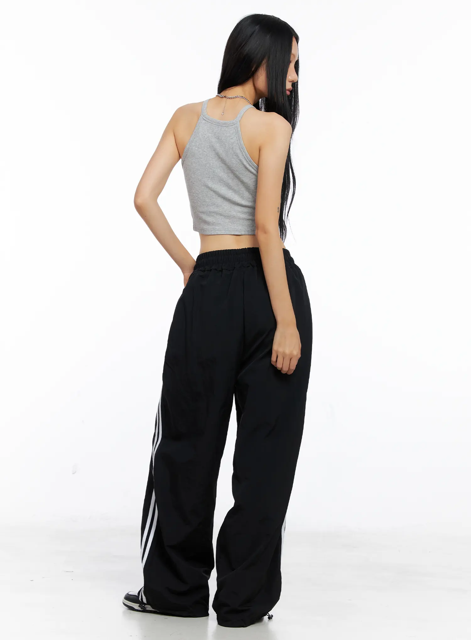 Basic Halter Crop Top CS509 - Image 6