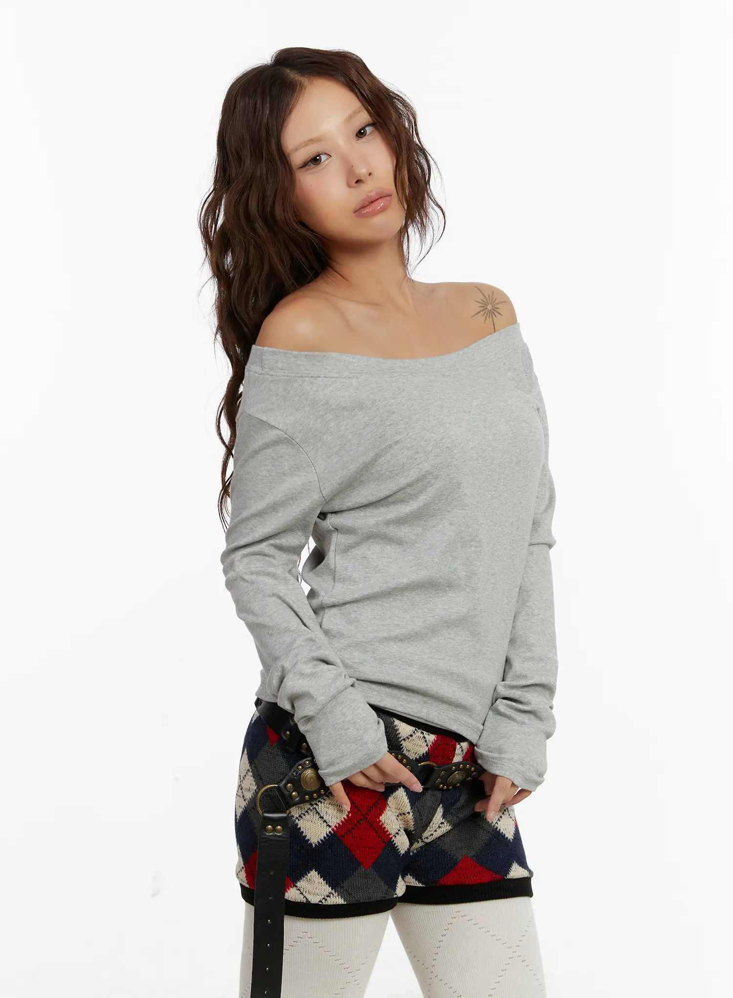 Basic Off-Shoulder Long Sleeve Top CD512 - Image 8