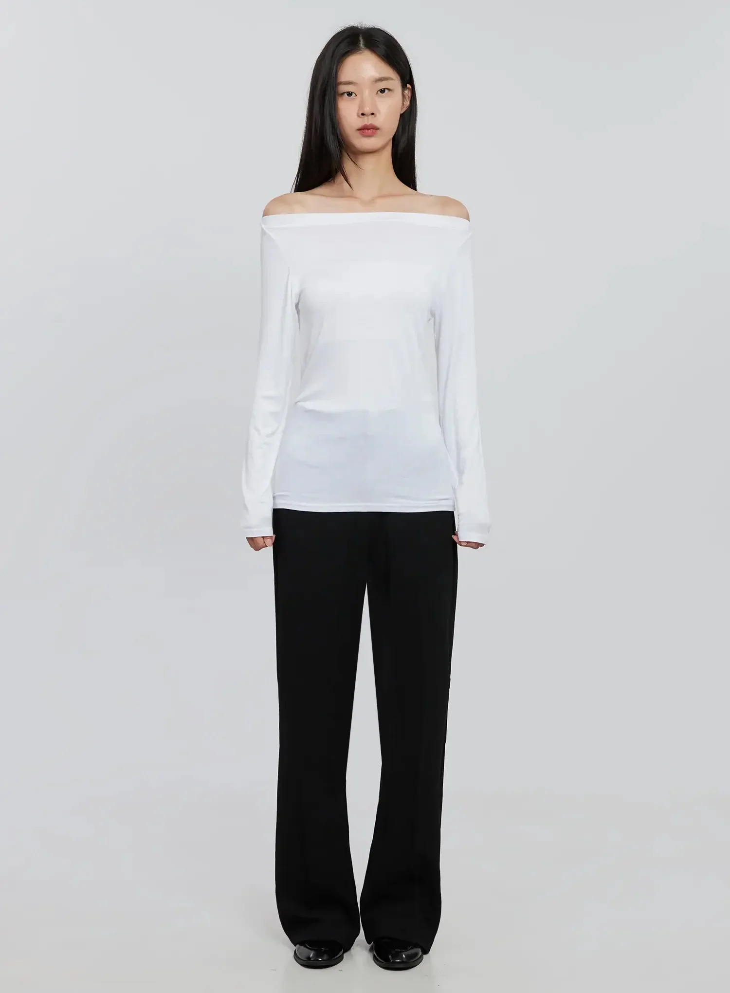 Basic Off-Shoulder Long Tee IN507 - Image 4