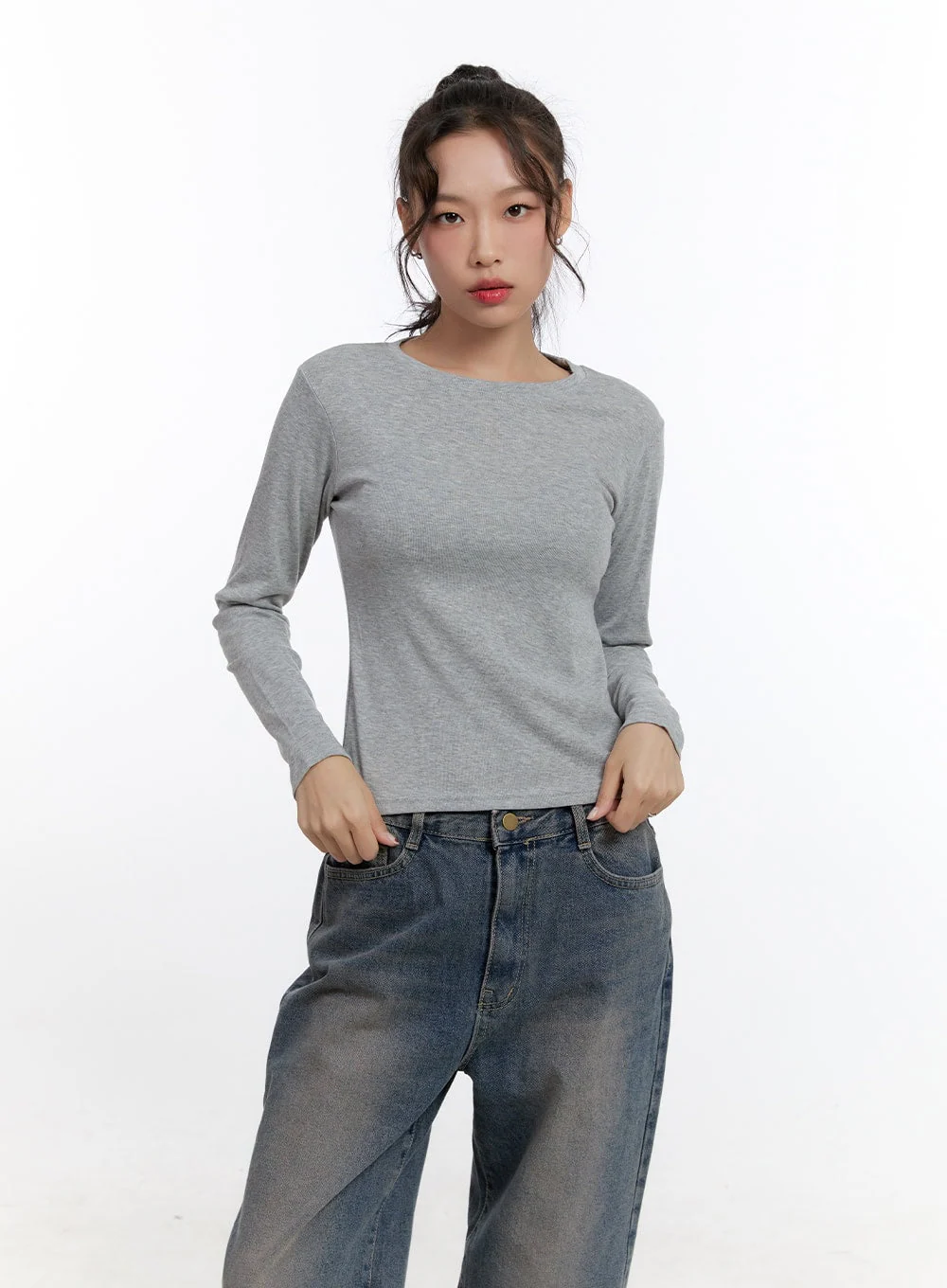 Basic Round Neck Long Sleeve CN420 - Image 10