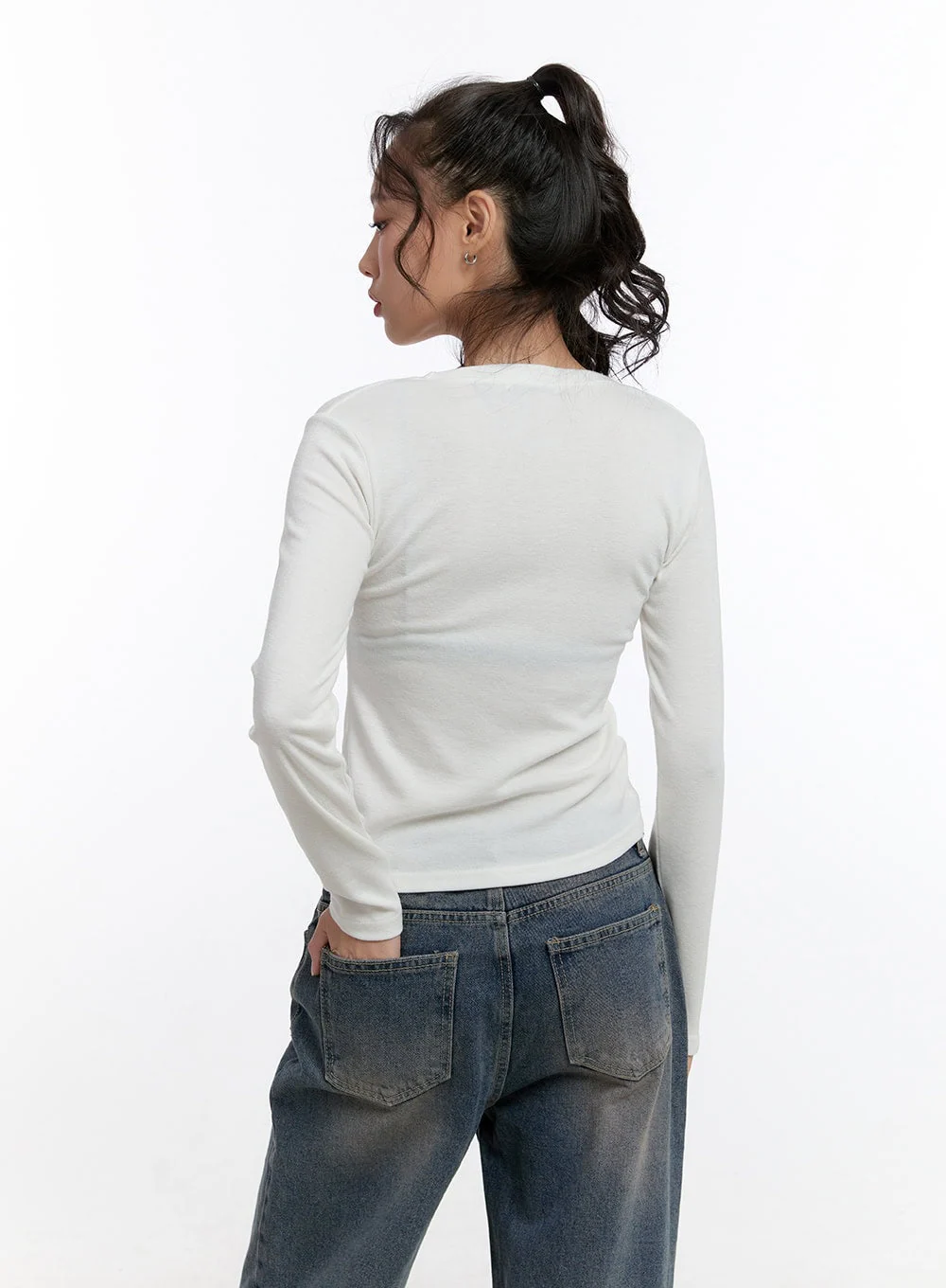 Basic Round Neck Long Sleeve CN420 - Image 7