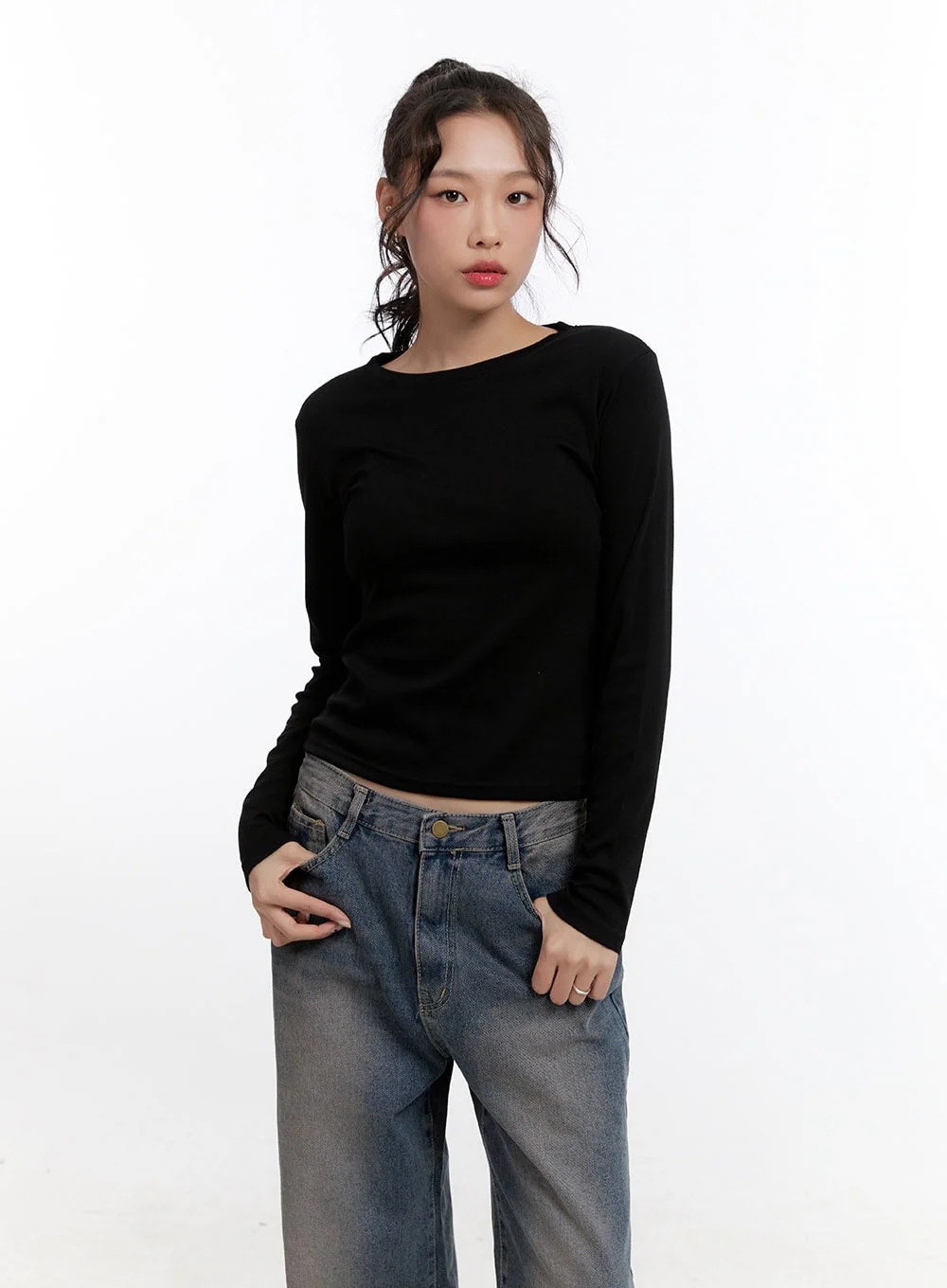 Basic Round Neck Long Sleeve CN420 - Image 9