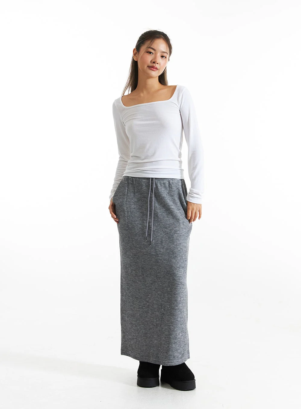 Basic Square Neck T-Shirt CO313 - Image 2