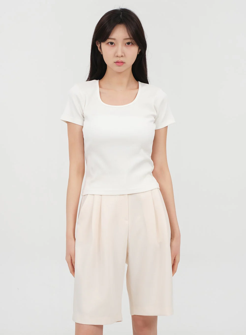 Basic Square Neck T-shirt OA13 - Image 3