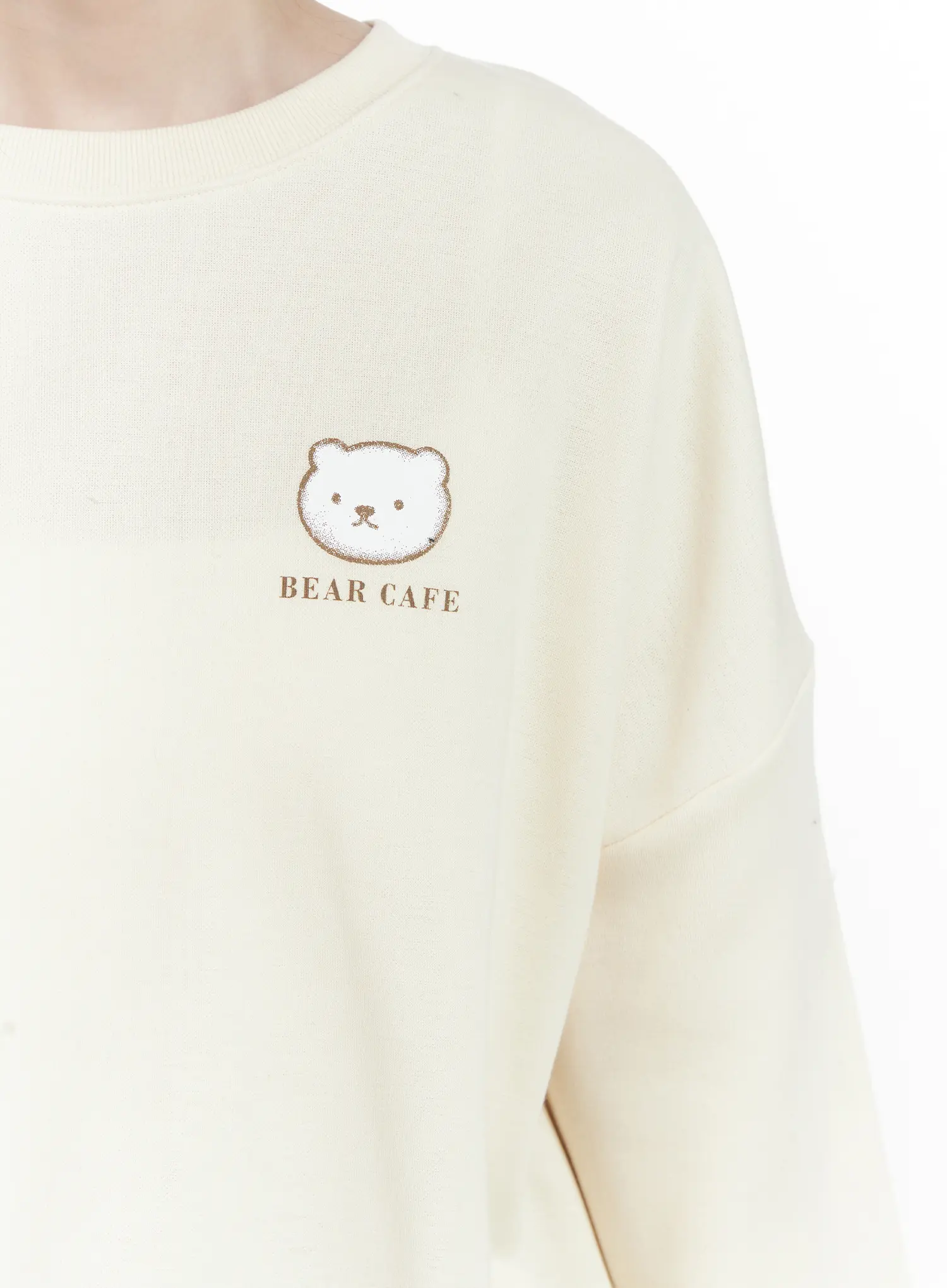 Bear Cafe Graphic Sweatshirt CN527 - Image 7