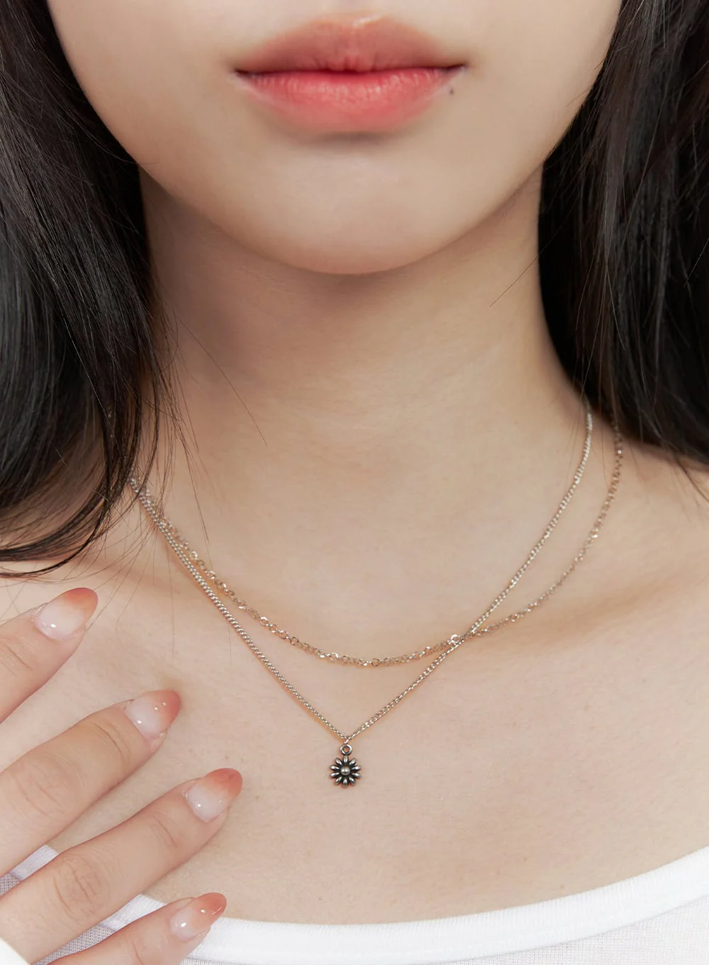 Black Flower Necklace IS413 - Image 2