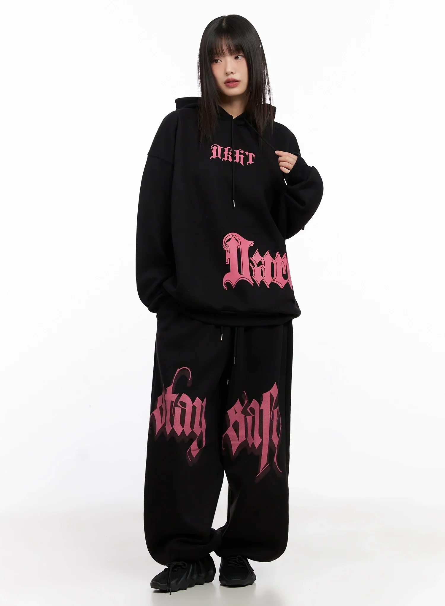 Bold Graphic Sweatpants IN503 - Image 6