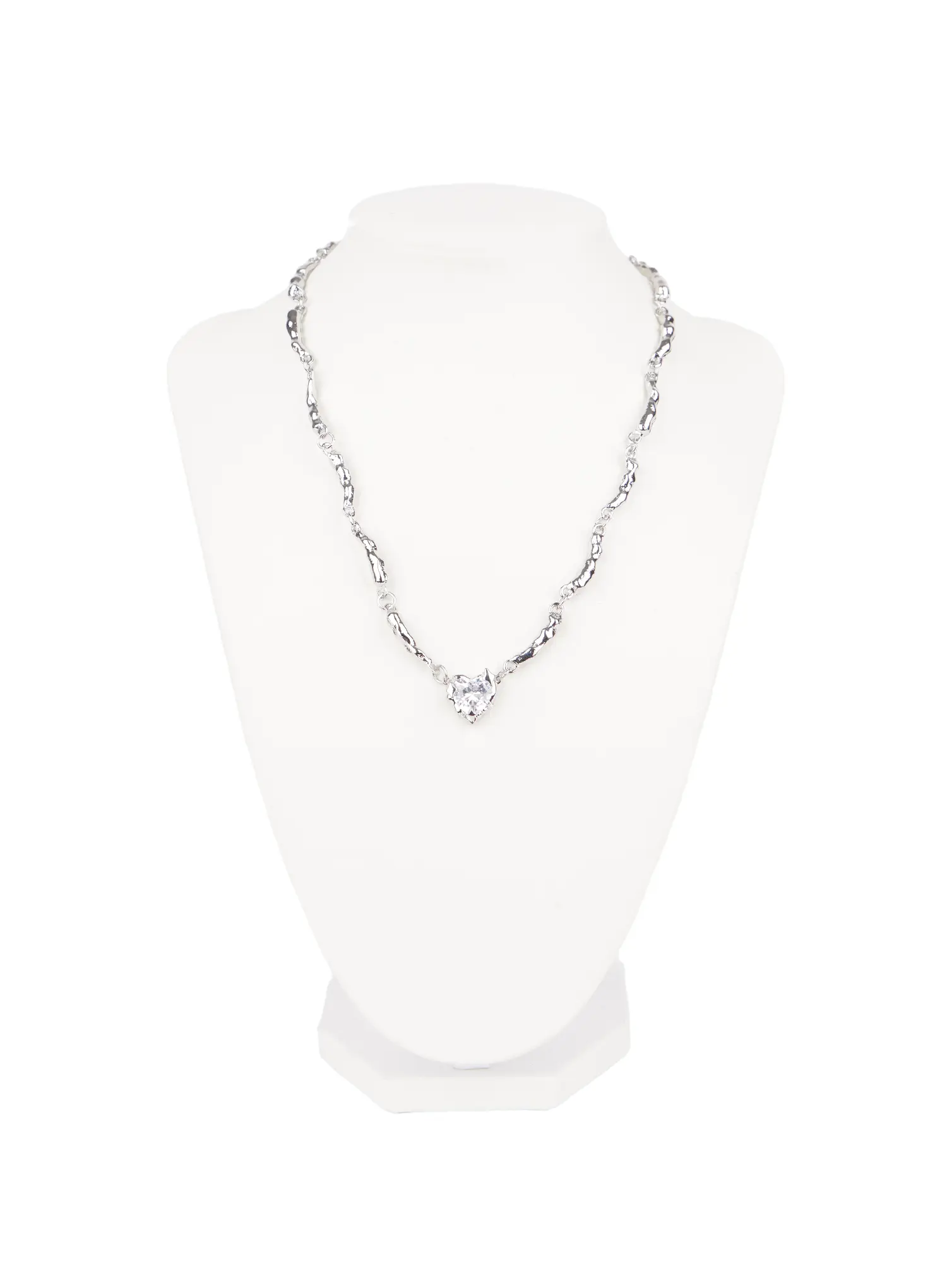 Bold Heart Necklace CJ523 - Image 3
