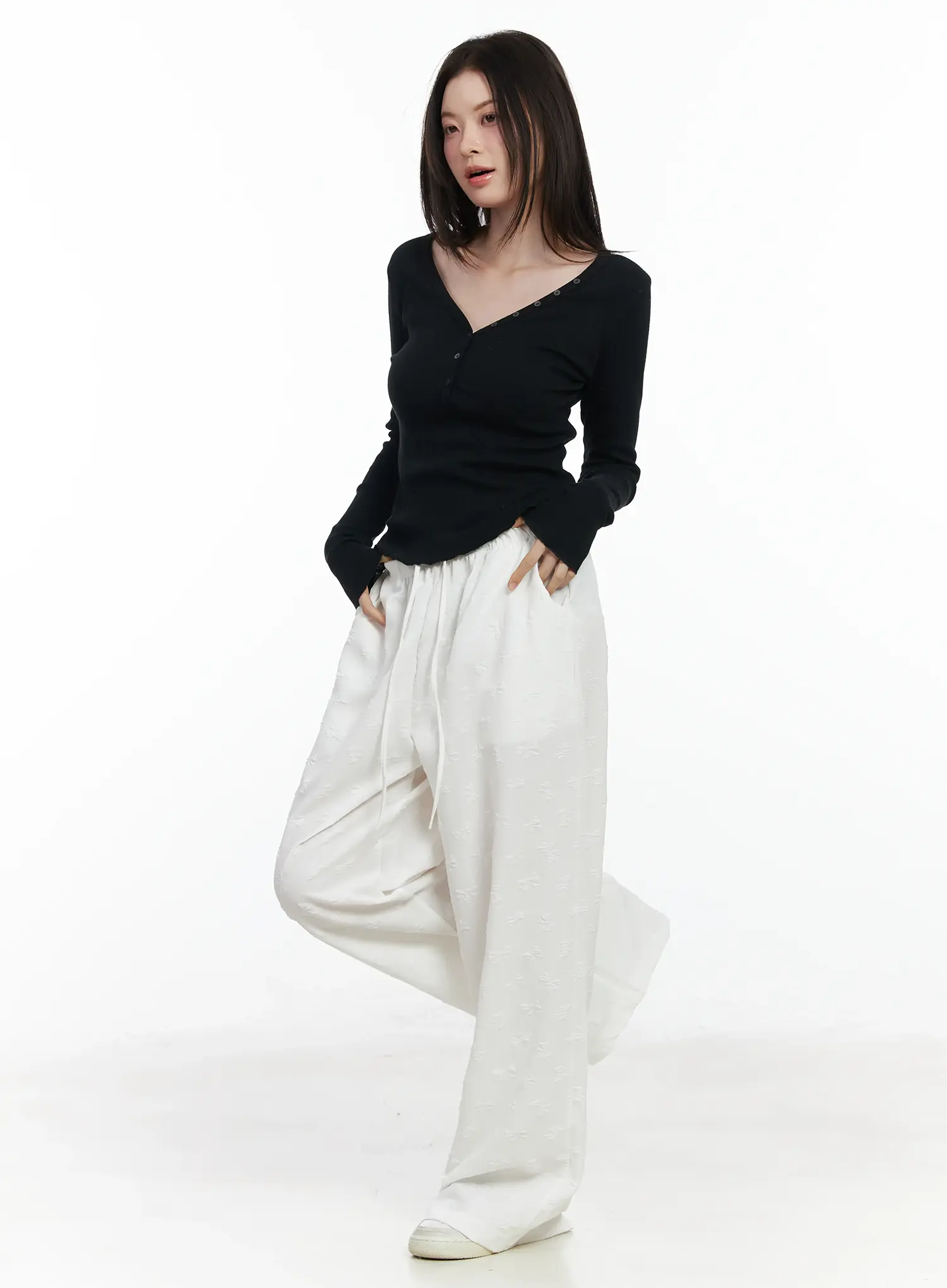 Bow Embossed Wide Pants IF525 - Image 11