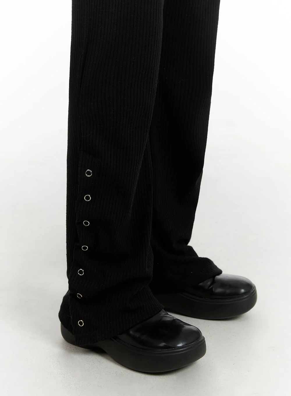Button Detail Bootcut Denim CF401 - Image 5