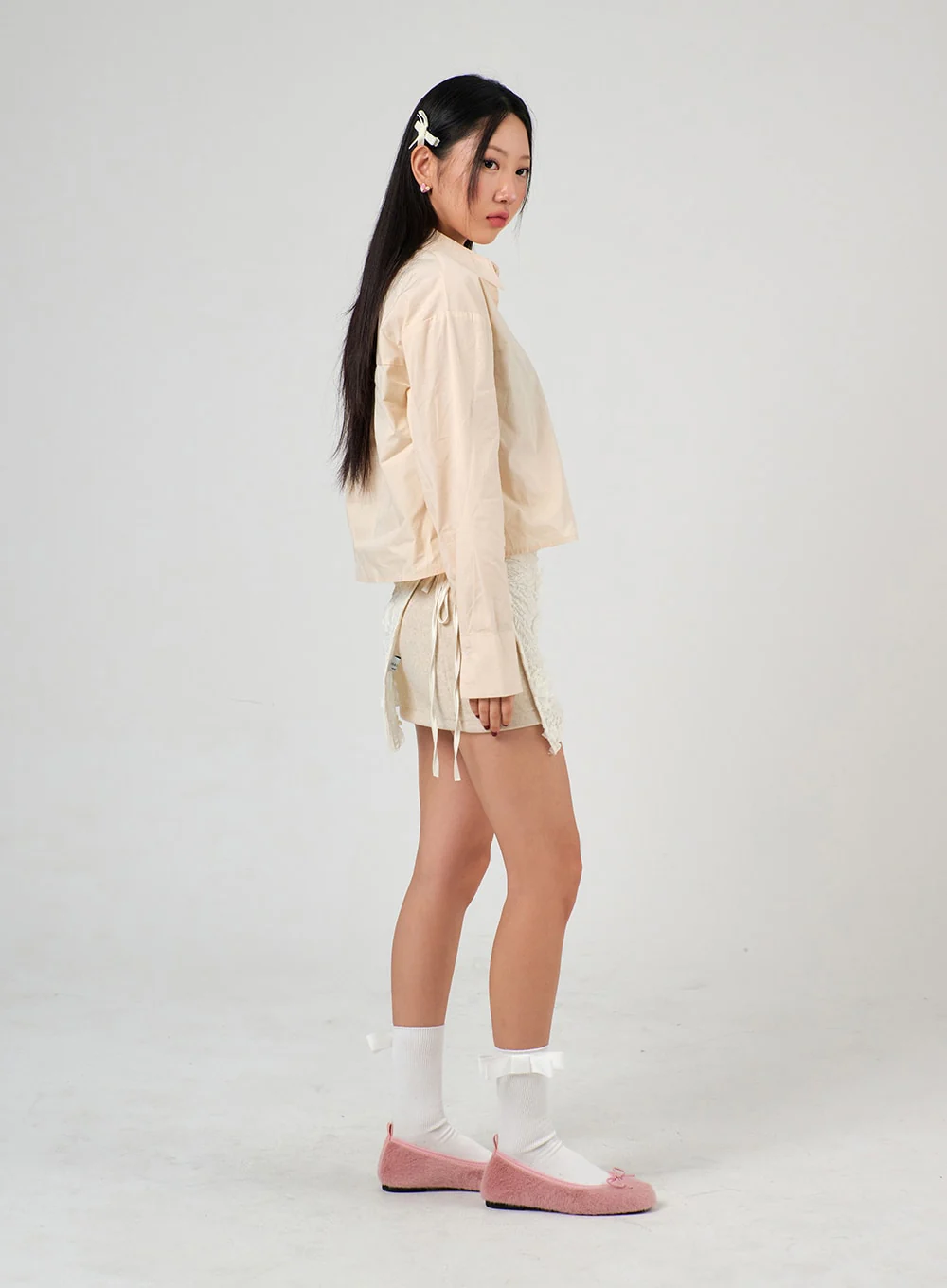 Buttoned Collar Crop Shirt IJ403 - Image 3
