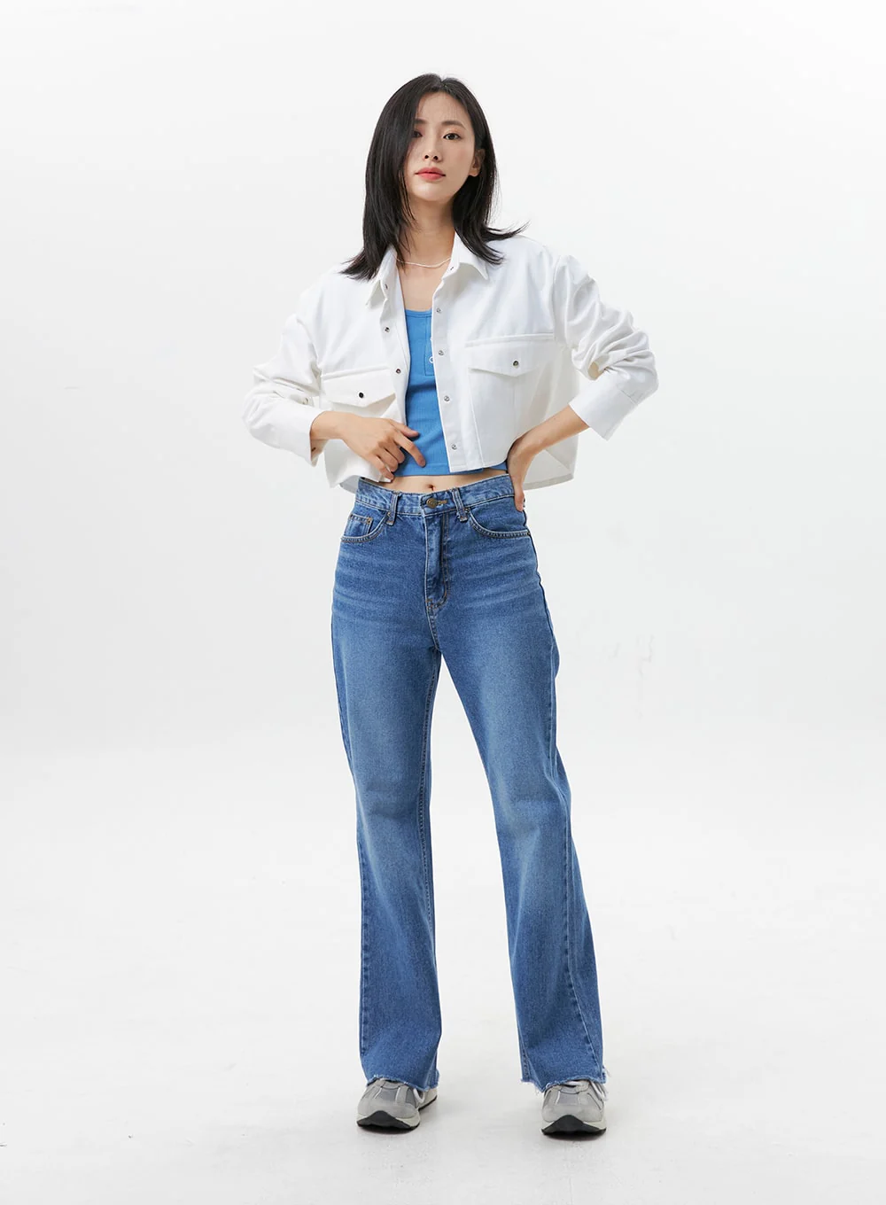 Buttoned U-Neck Crop Tee OG318 - Image 6