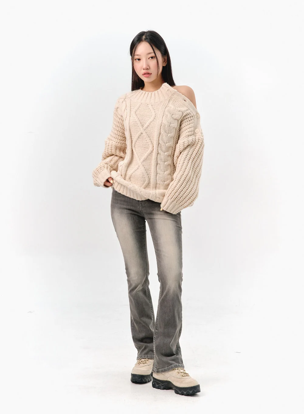 Cable Knit Buttoned Sweater IS301 - Image 7