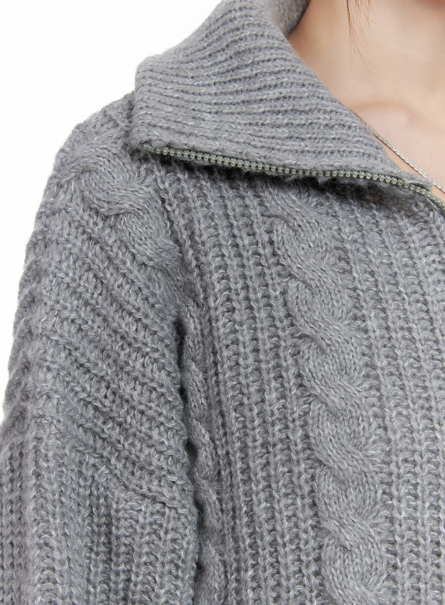 Cable Knit Zip-Up Sweater CG518 - Image 3