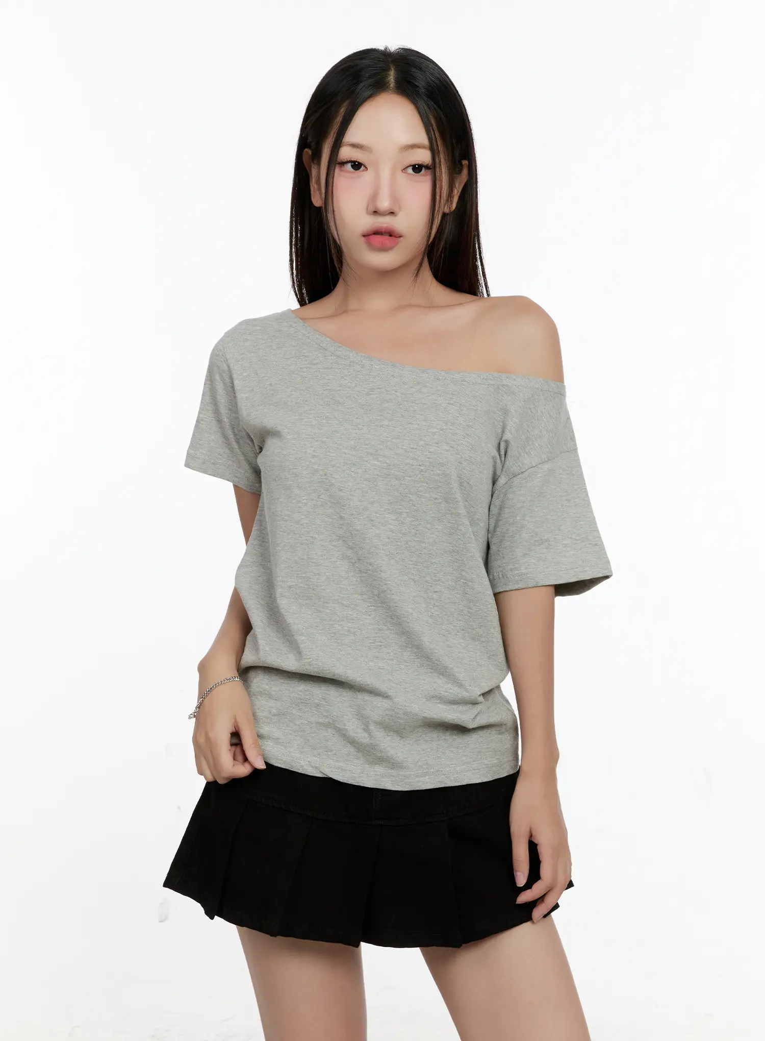 Casual Off-Shoulder Tee CG501 - Image 9
