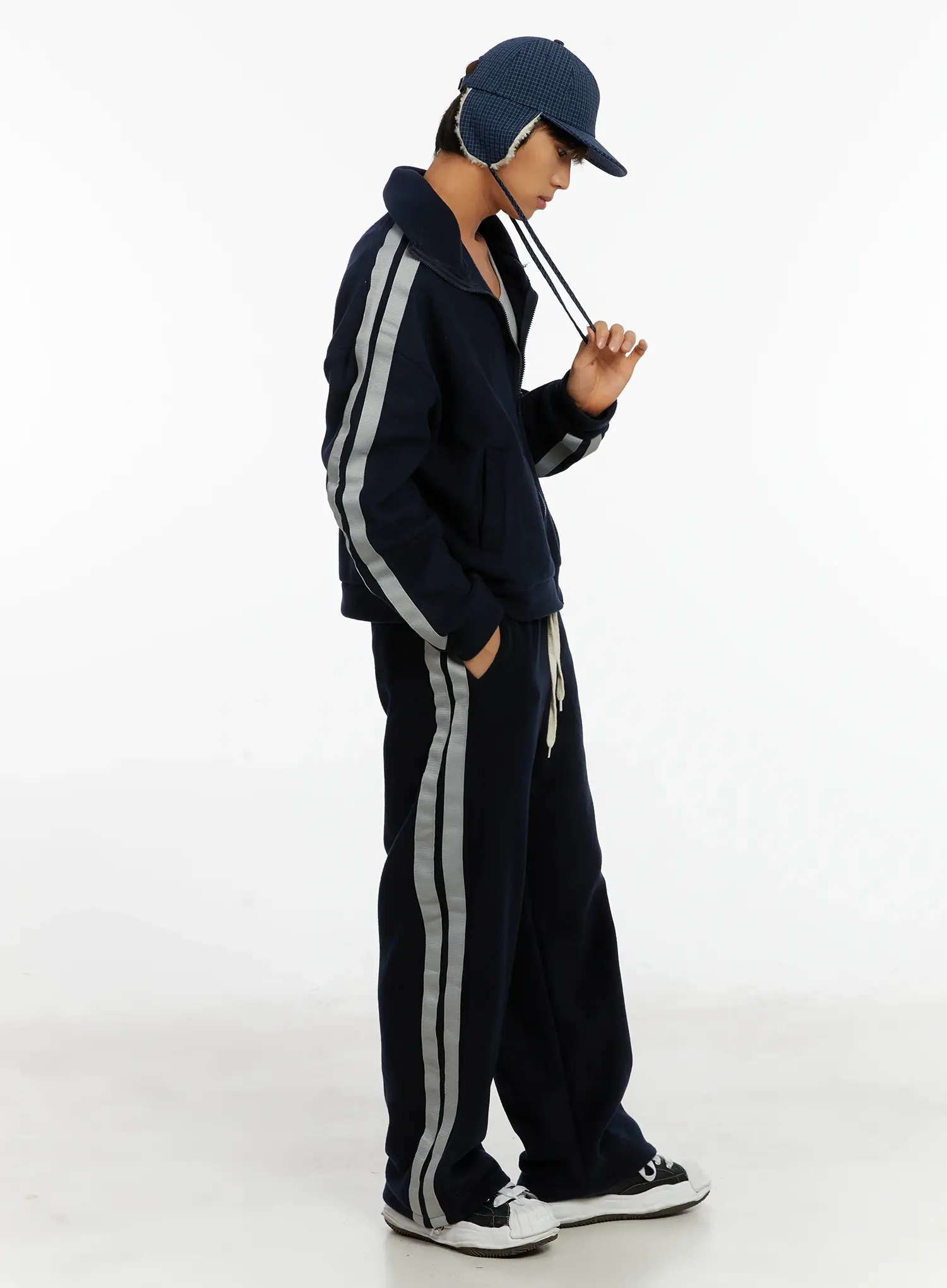 Checkered Earflap Winter Cap ID523 - Image 2