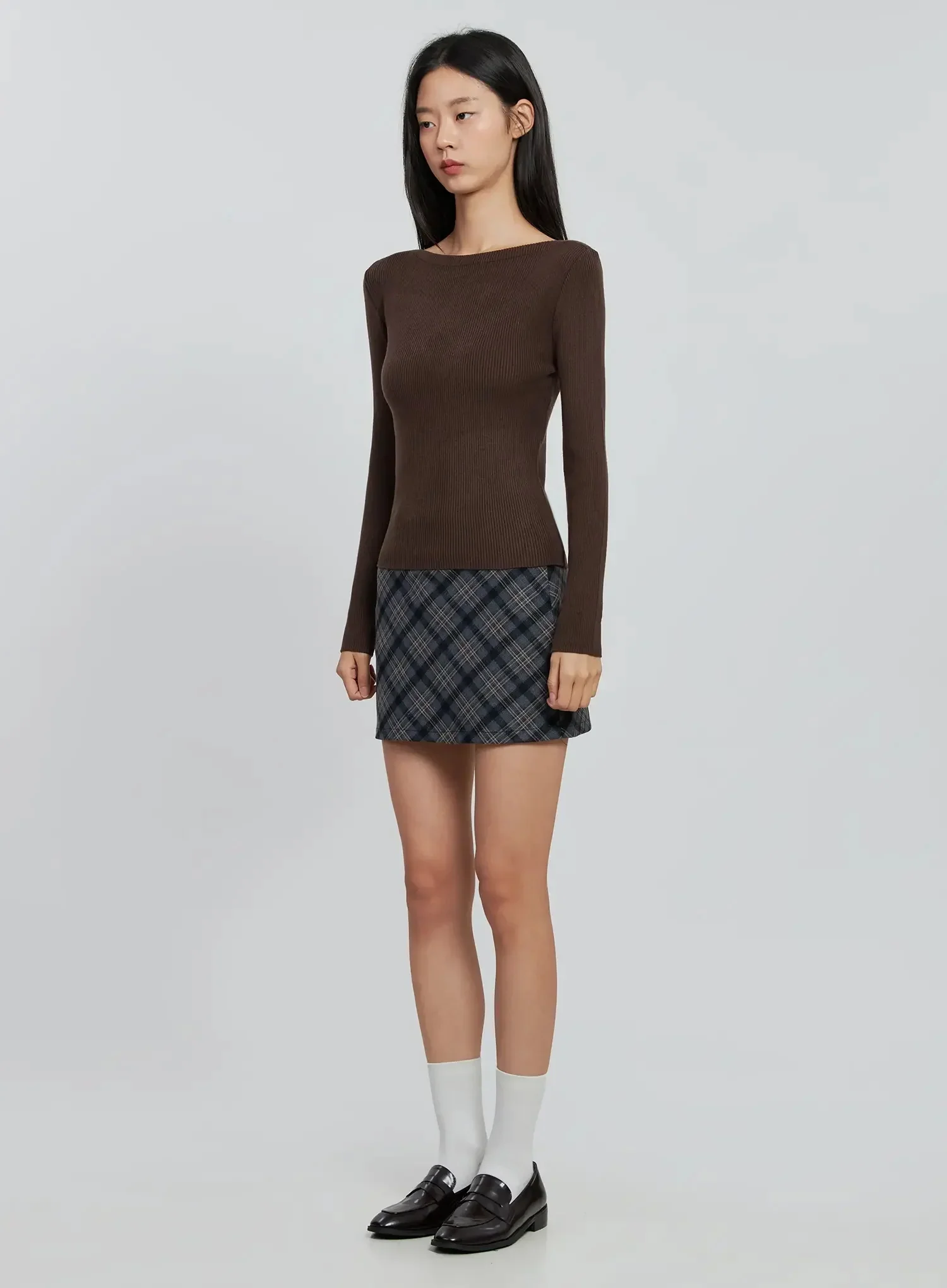 Chic Boat Neck Sweater IN507 - Image 6
