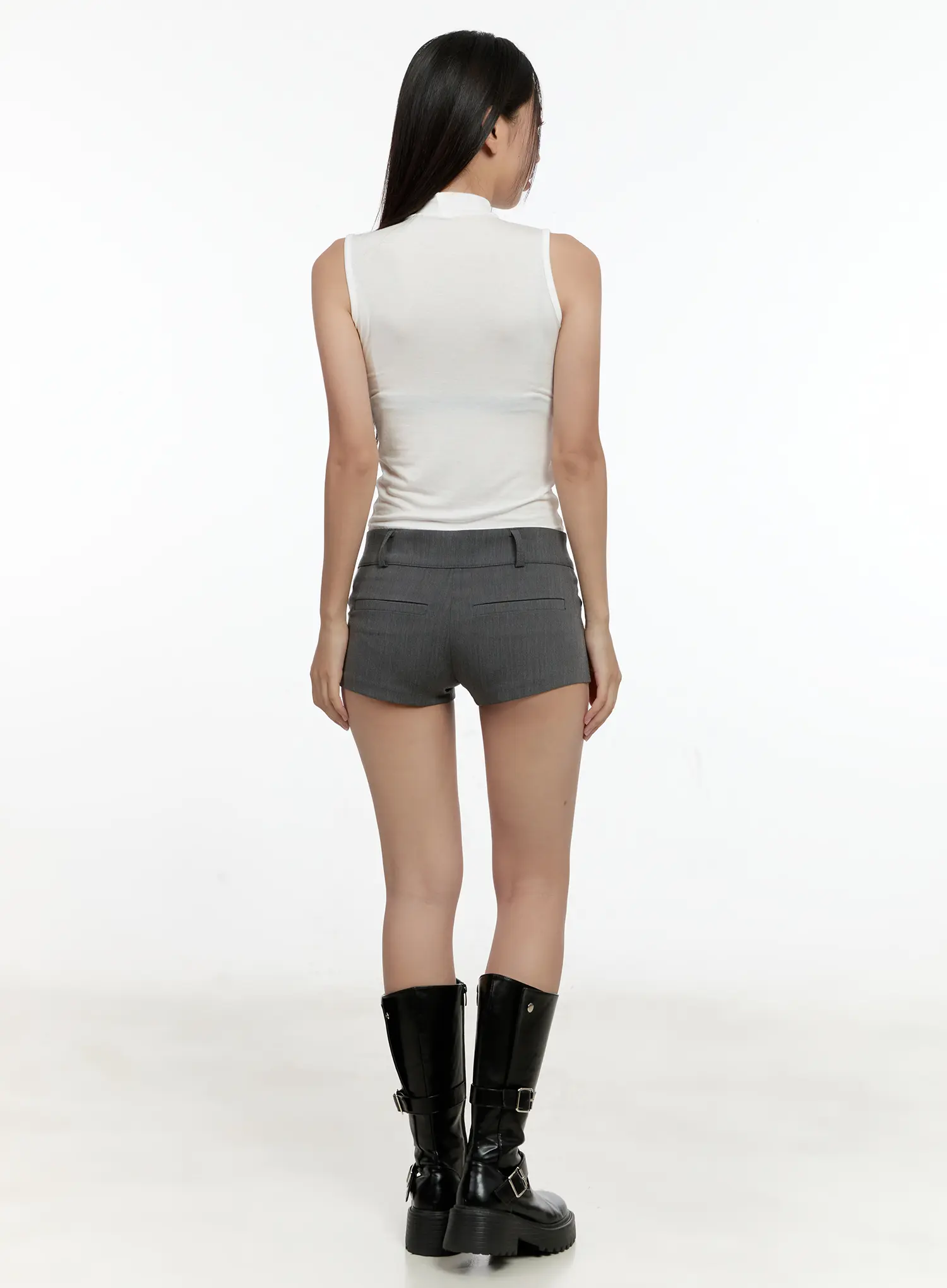 Chic Low-Rise Shorts CG501 - Image 8