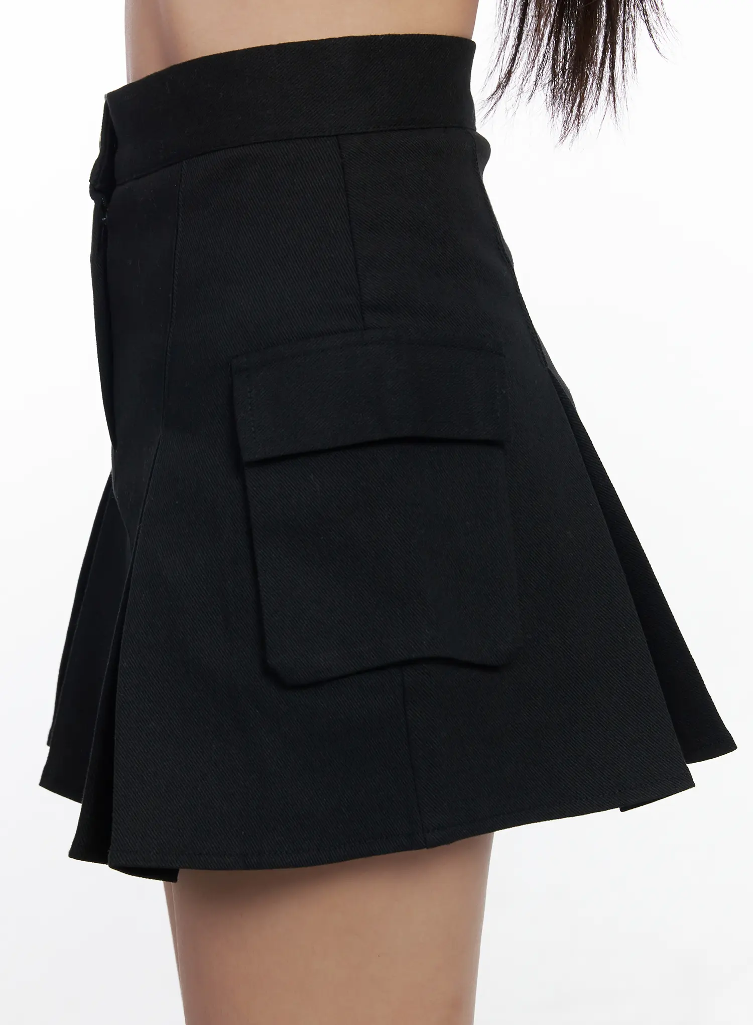 Chic Pleated Cargo Mini Skirt CF503 - Image 10
