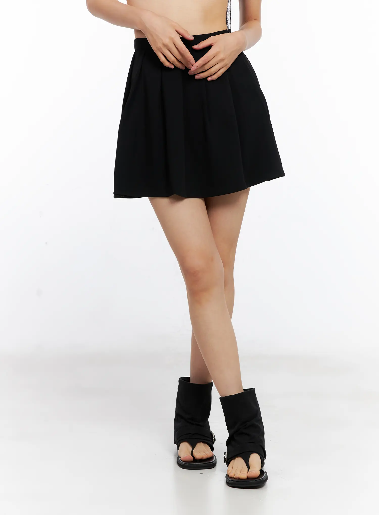 Chic Pleated Mini Skirt CL530 - Image 2