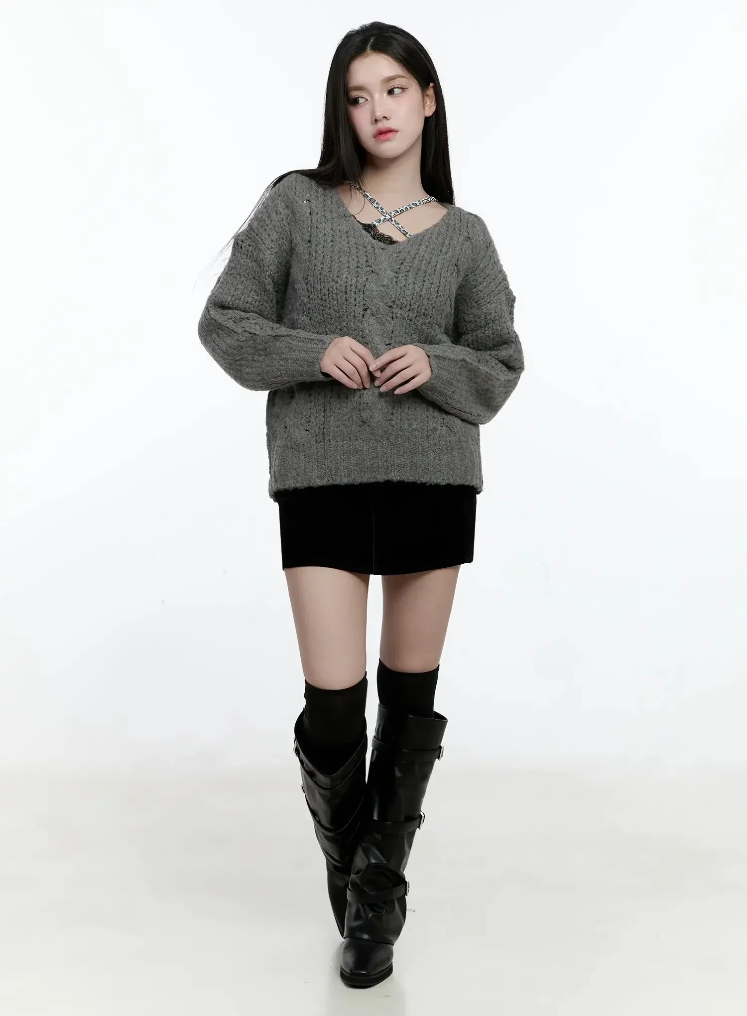Chunky Cable Knit V-Neck Sweater IO527 - Image 5