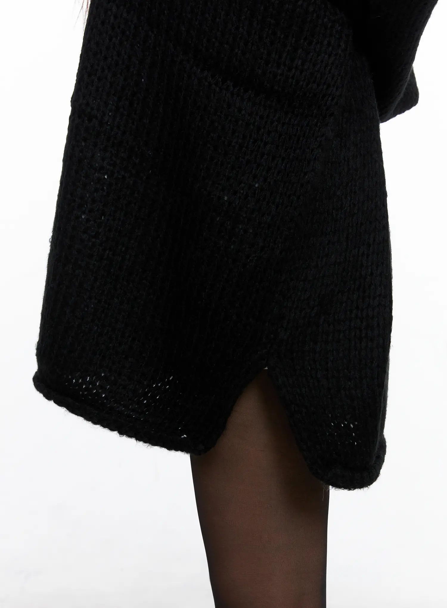 Chunky Loose-Fit Sweater CS524 - Image 6