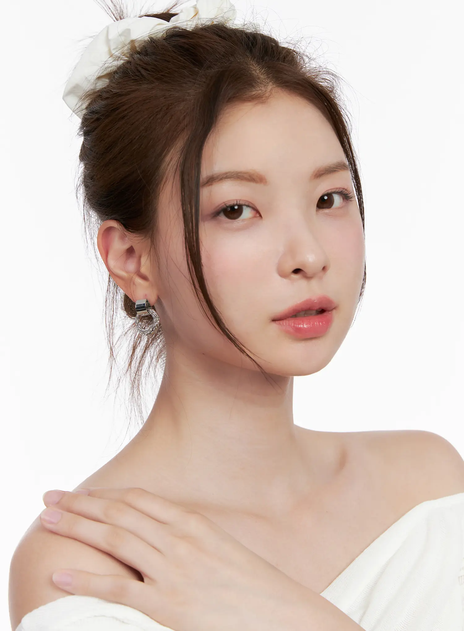 Chunky Threaded Hoop Earrings CL524 - Image 3