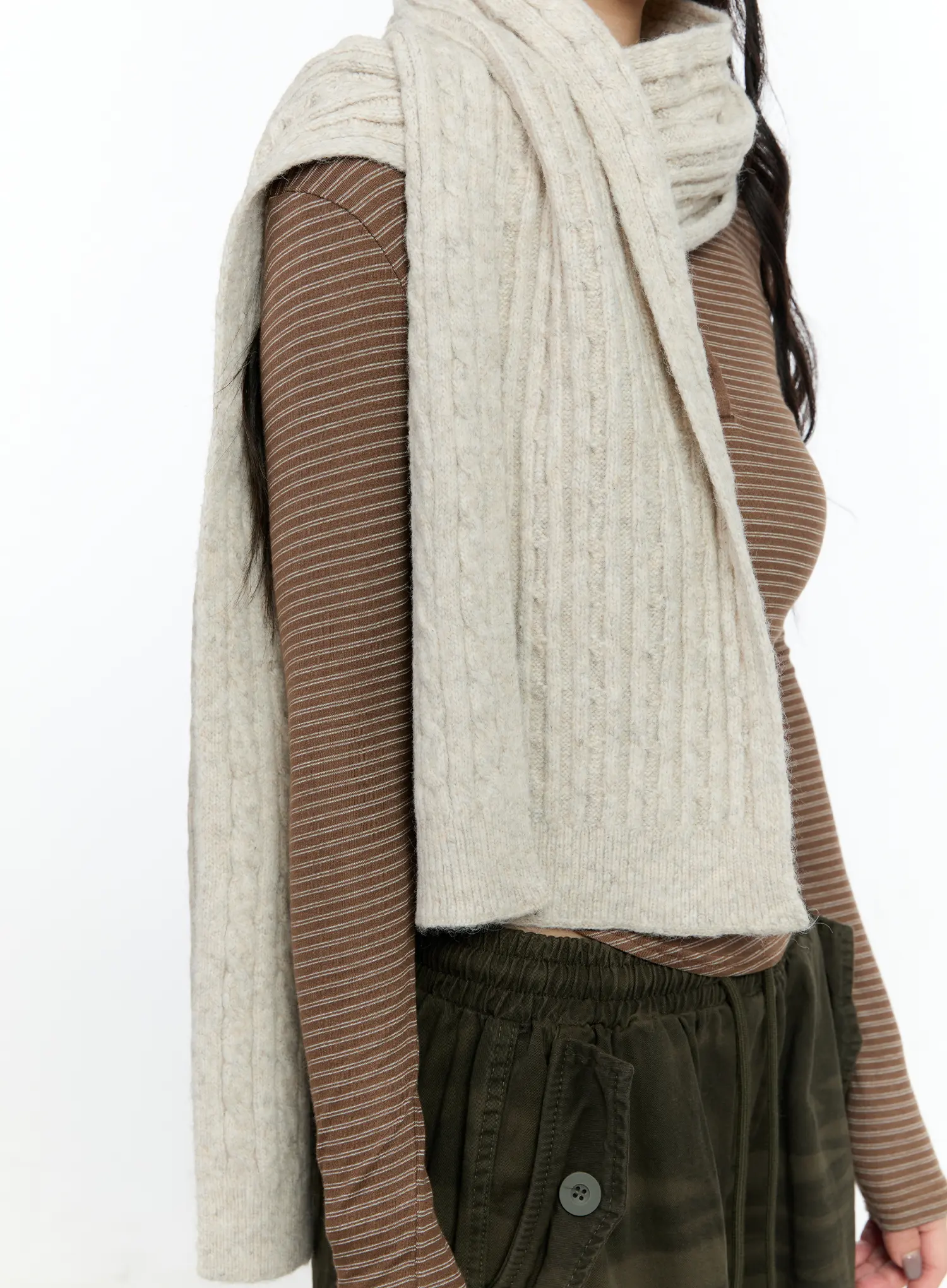 Classic Cable Knit Scarf IN510 - Image 2
