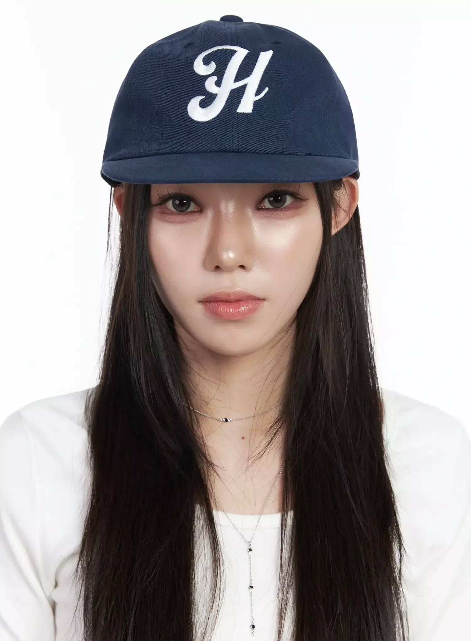 Classic H Letter Cap IJ528 - Image 5