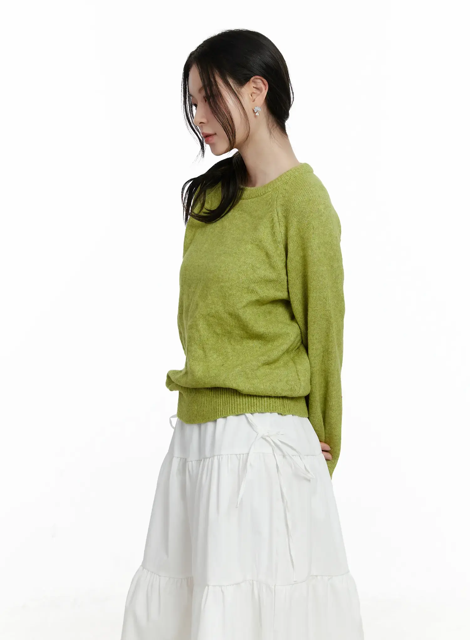 Classic Loose Fit Sweater F502 - Image 5