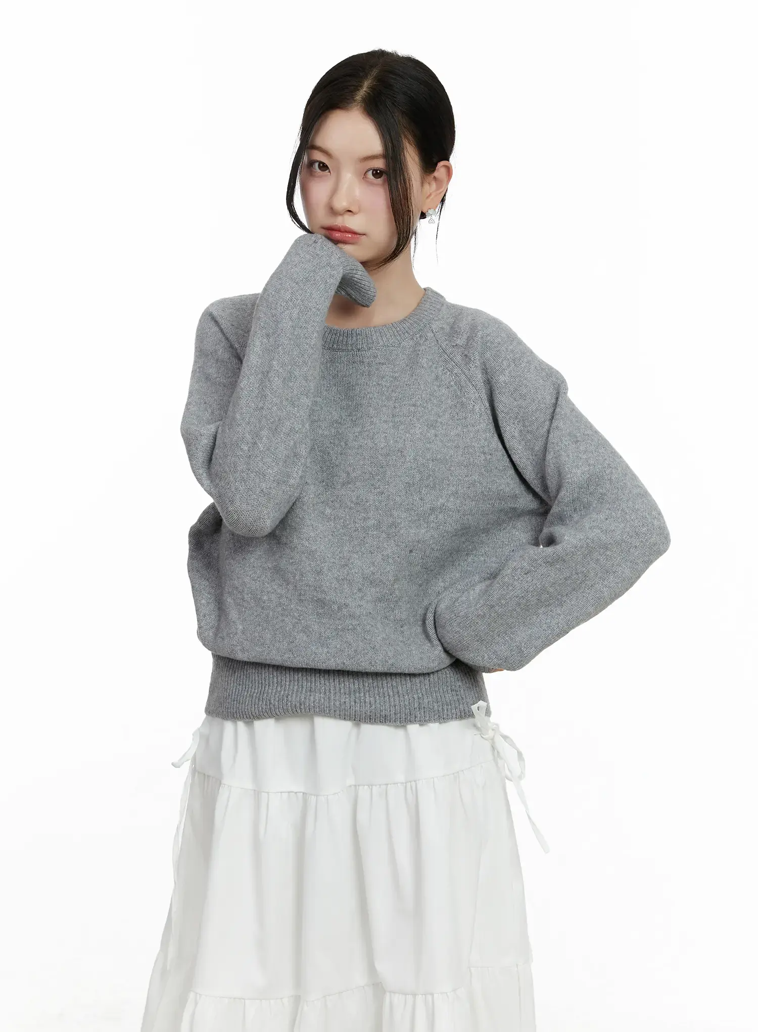 Classic Loose Fit Sweater F502 - Image 9