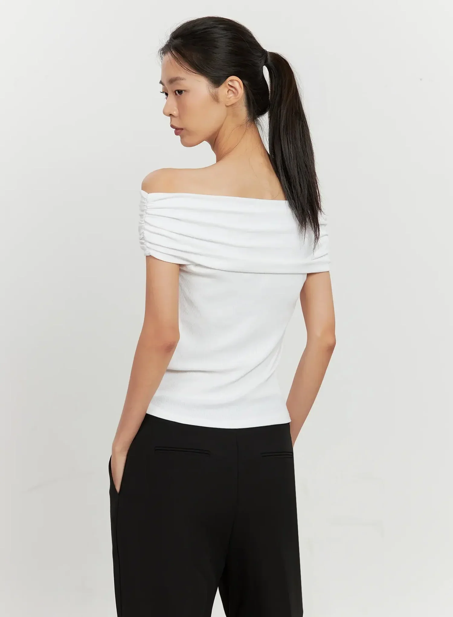 Classic Off-Shoulder Top IL528 - Image 12