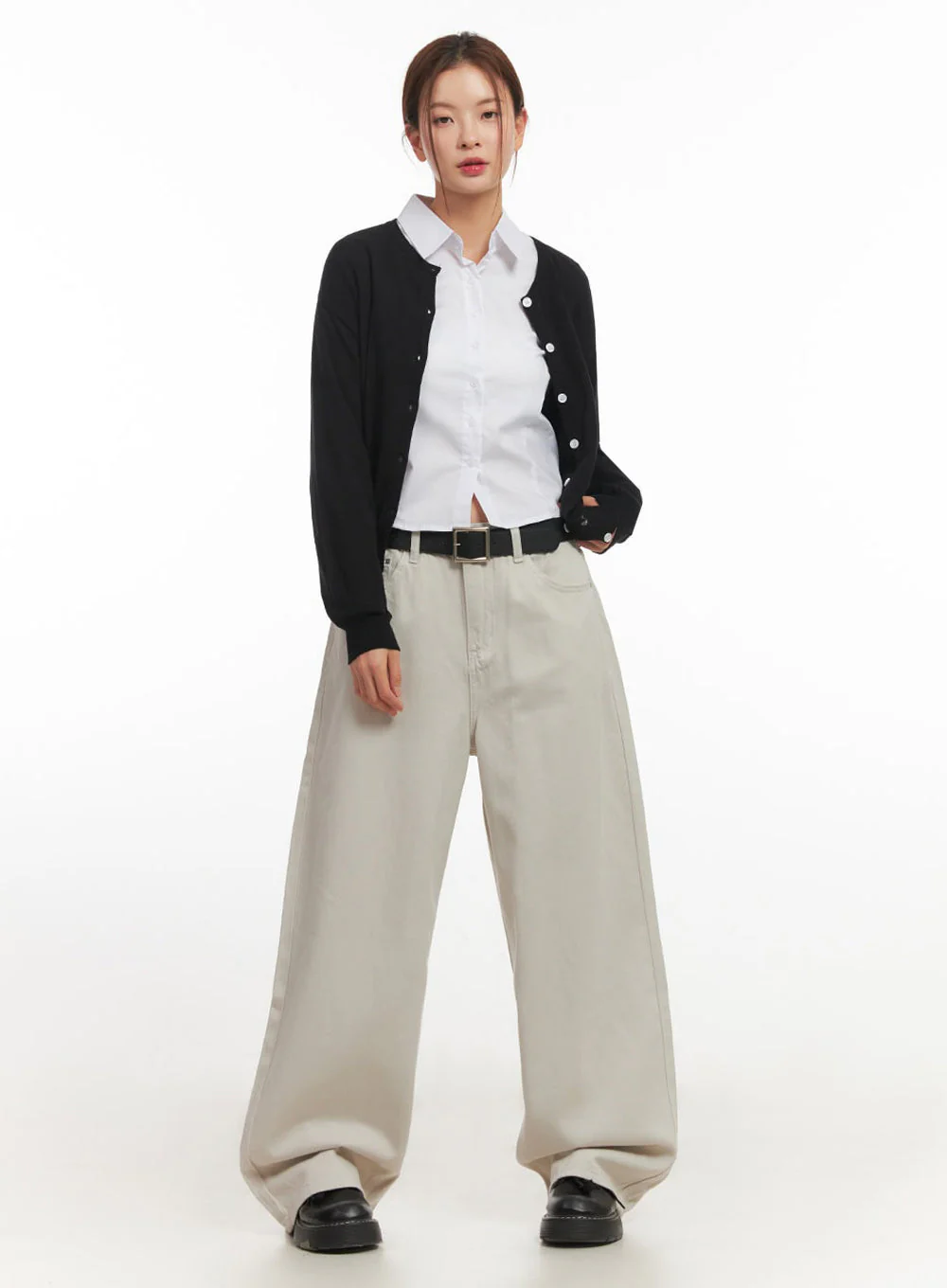 Classic Round Neck Cardigan IM513 - Image 10