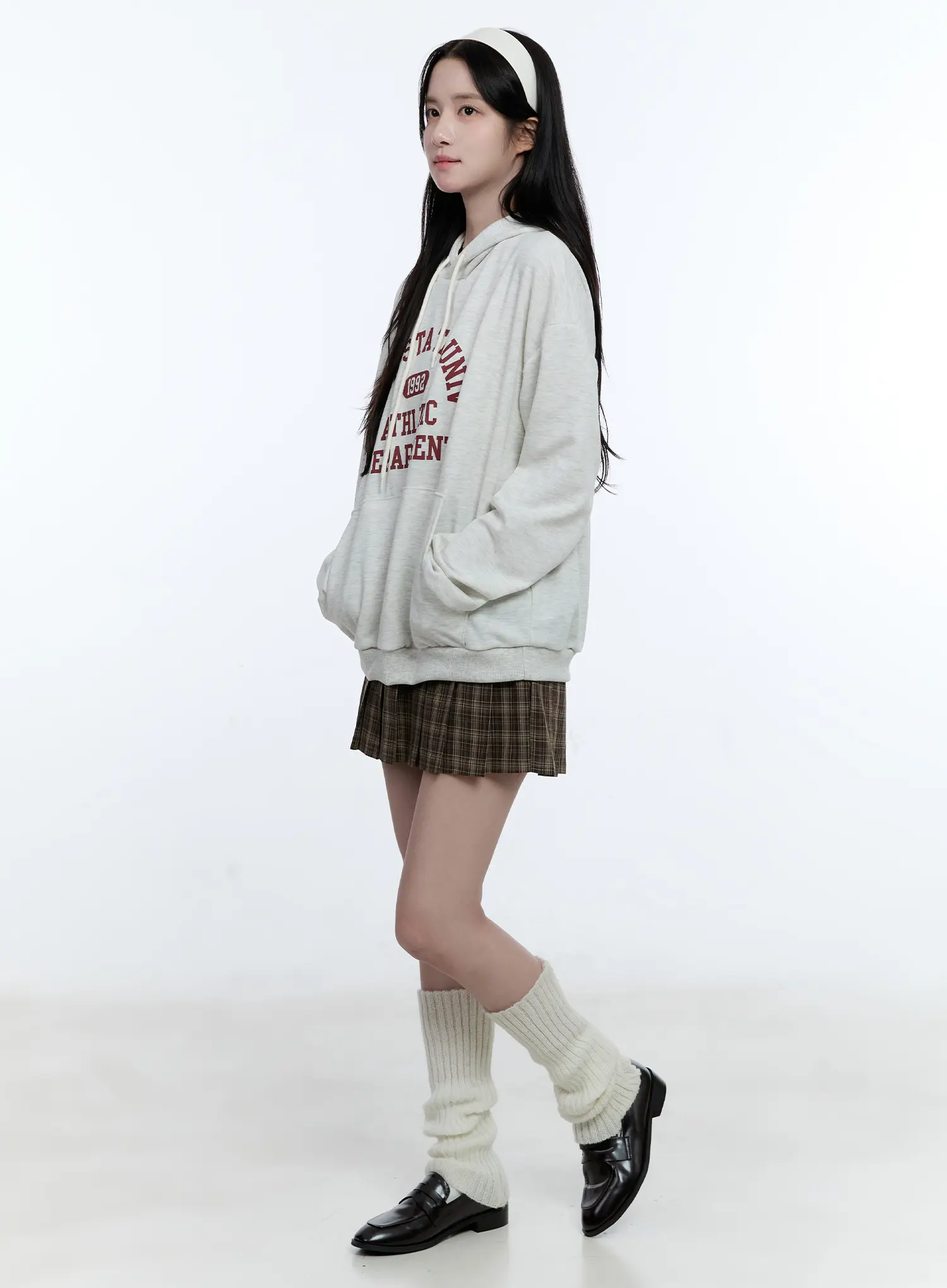Classic School Girl Pleated Skirt CG514 - Image 3