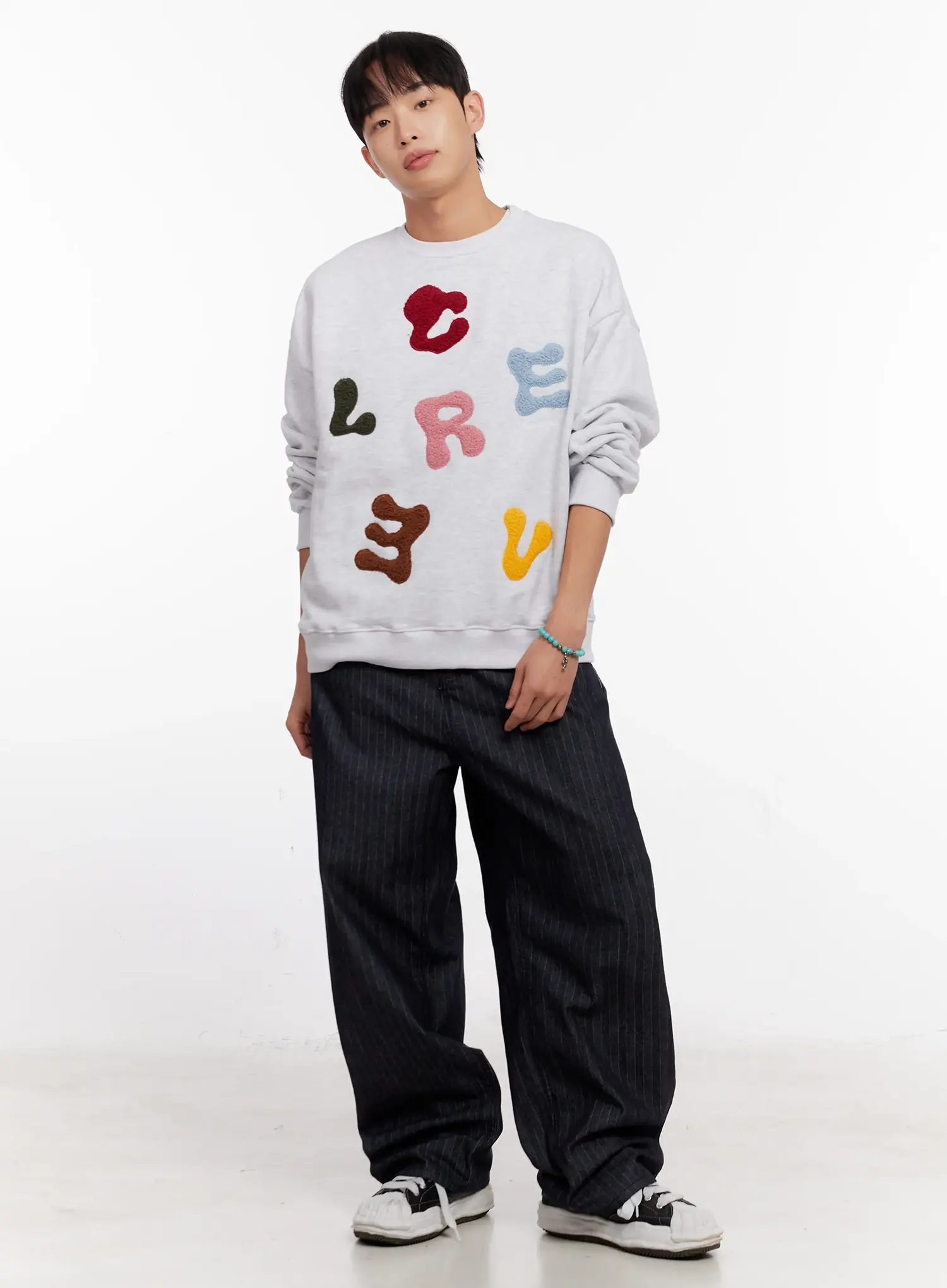 Colorful Patched Graphic Sweatshirt IO523 - Image 2