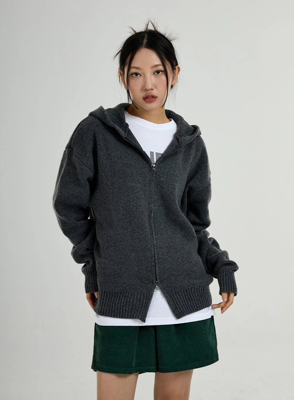 Corduroy Bermuda Pants CO27 - Image 11