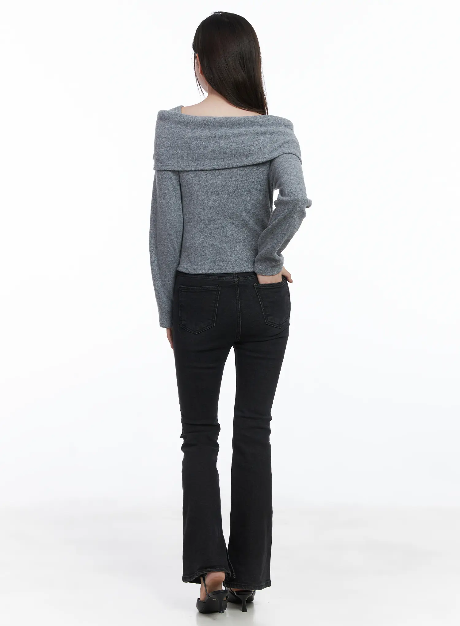 Cozy Fleece Off-Shoulder Shirred Top CJ506 - Image 5