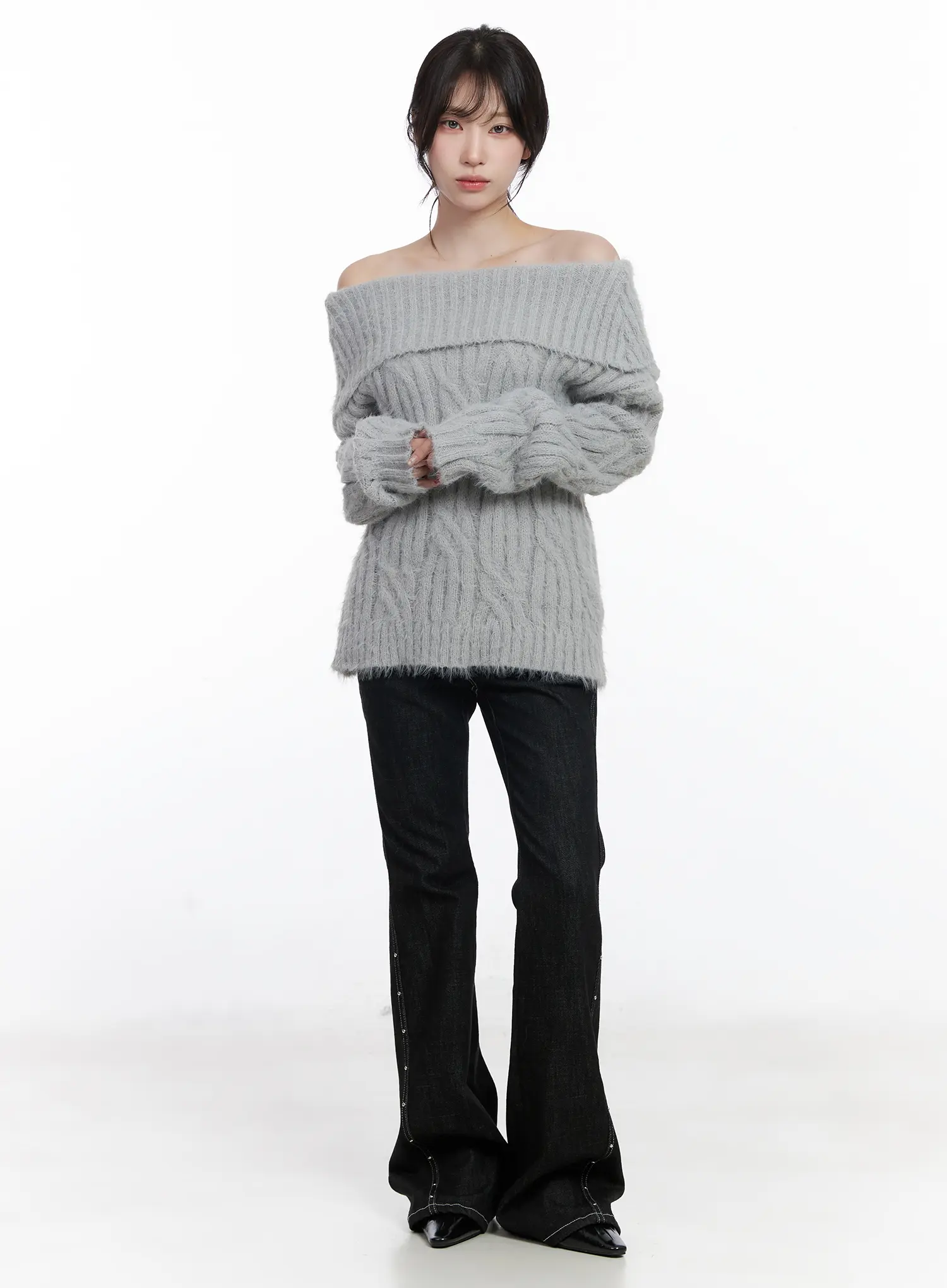 Cozy Off-Shoulder Cable Knit Sweater CJ526 - Image 2