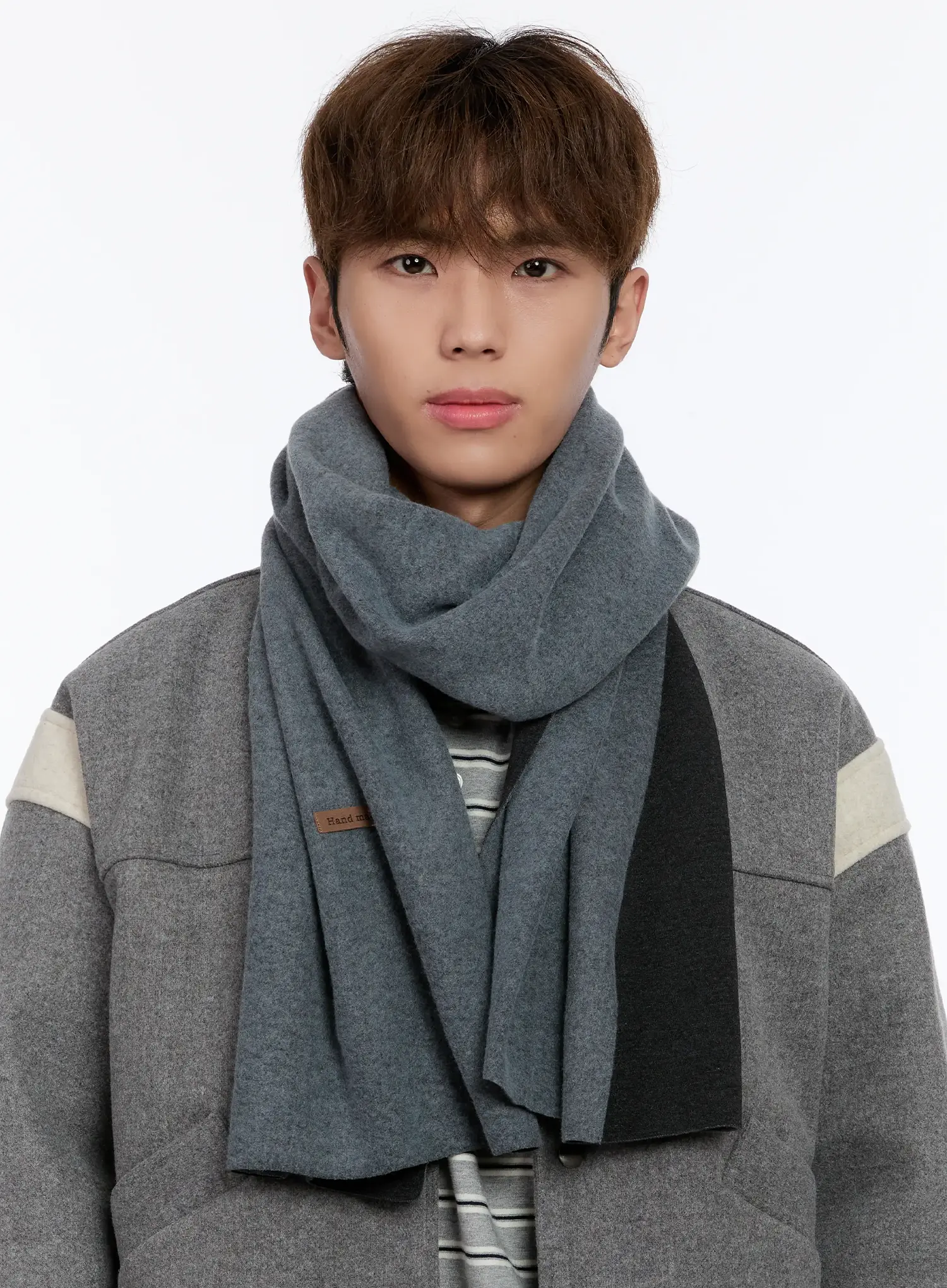Cozy Two-Tone Scarf IN512 - Image 3